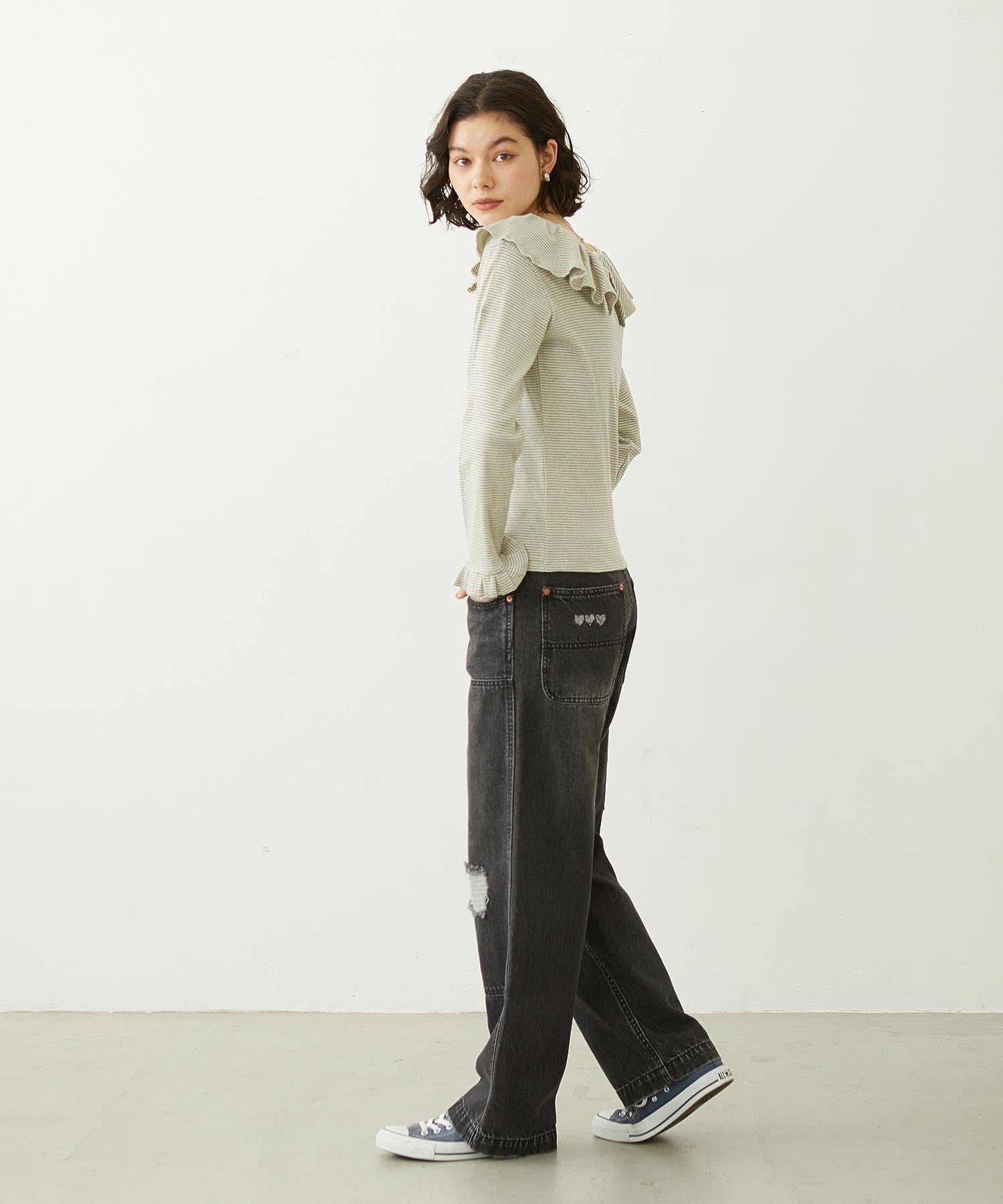 DOUBLE KNEE DISTRESSED DENIM PANTS