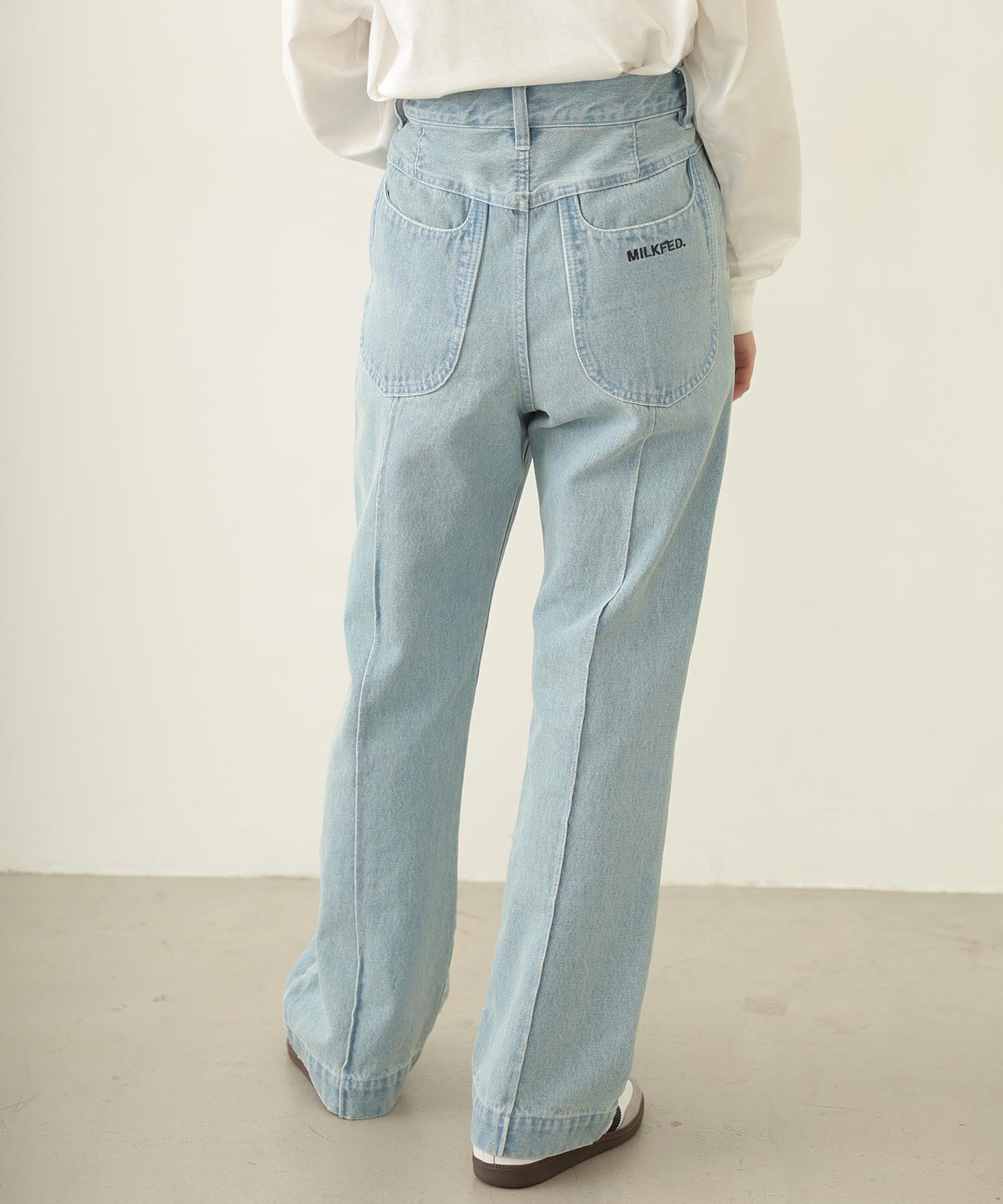 CENTER PLEAT DETAIL DENIM PANTS