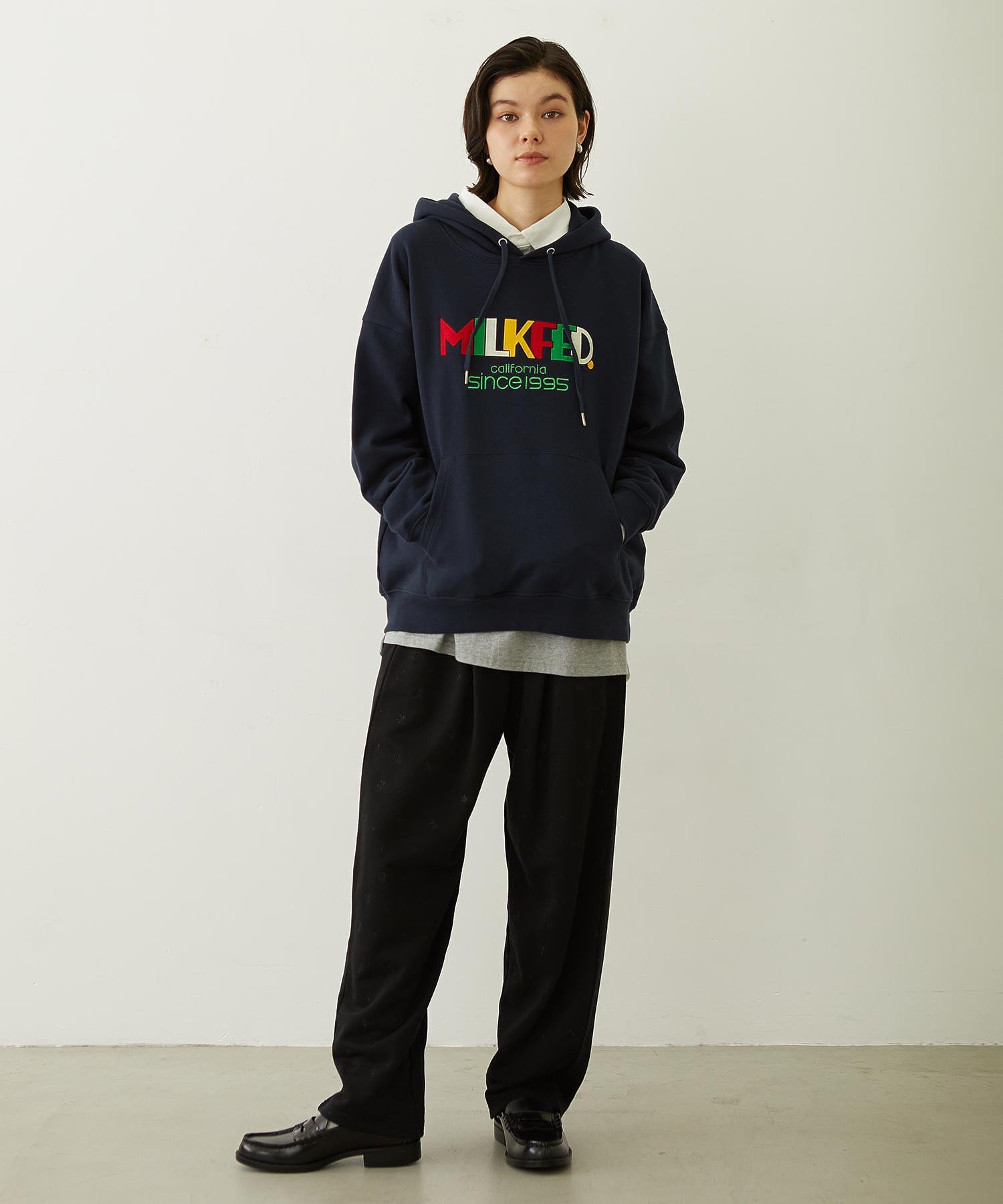 RETRO LOGO FELT PATCH SWEAT HOODIE