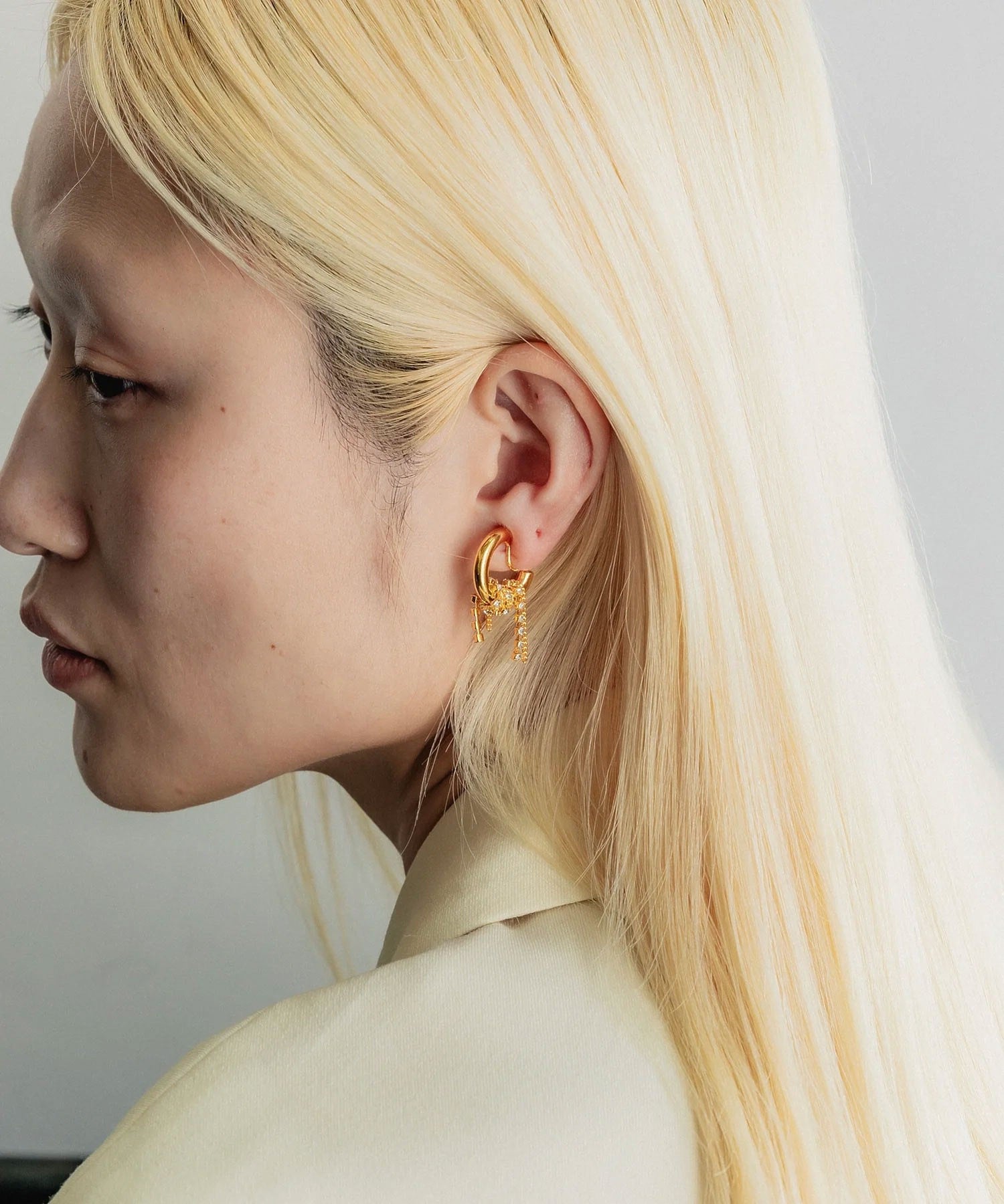 loni/LUPINUS BIJOU CHAIN EARRINGS