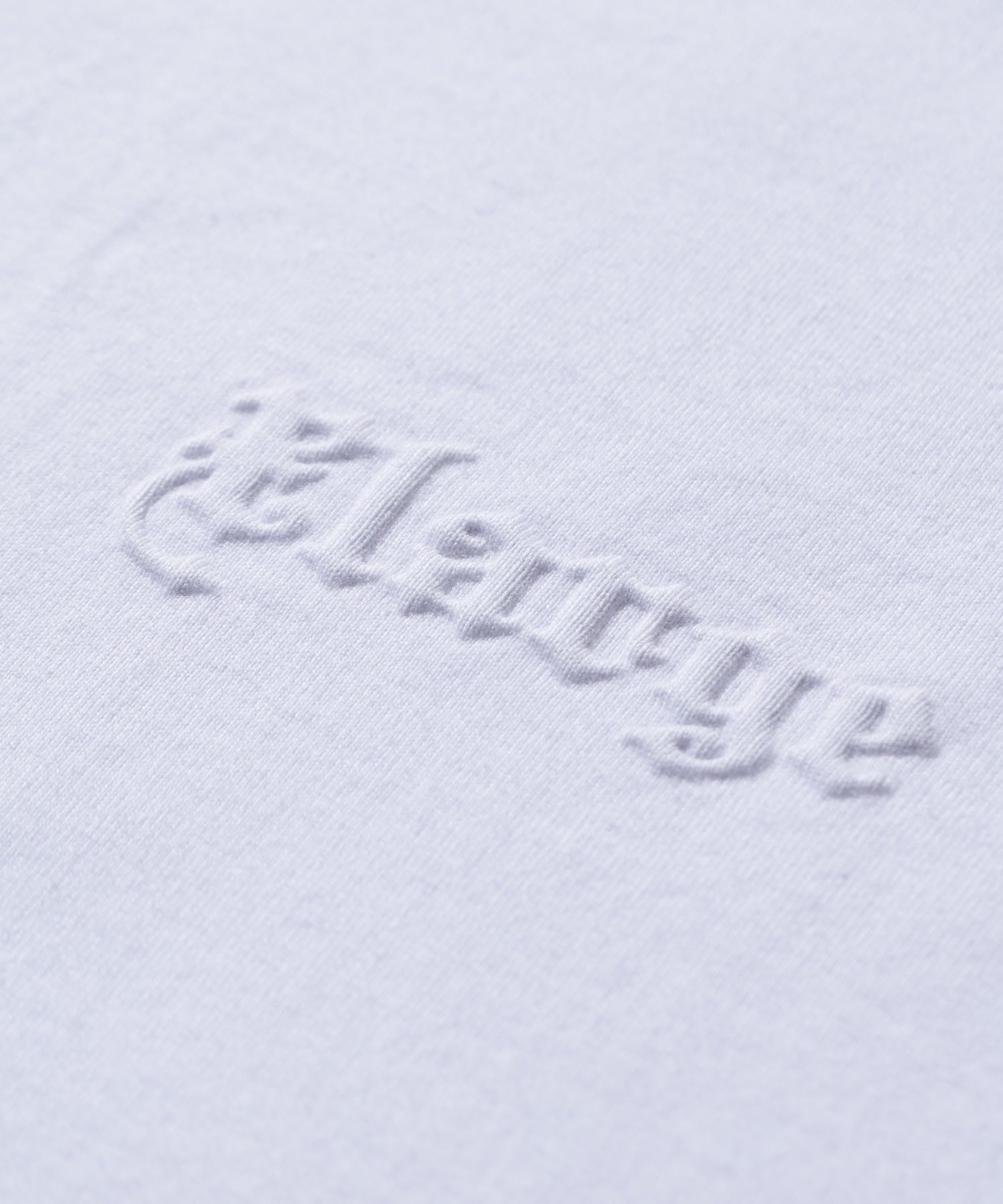 EMBOSSED OLD ENGLISH S/S TEE