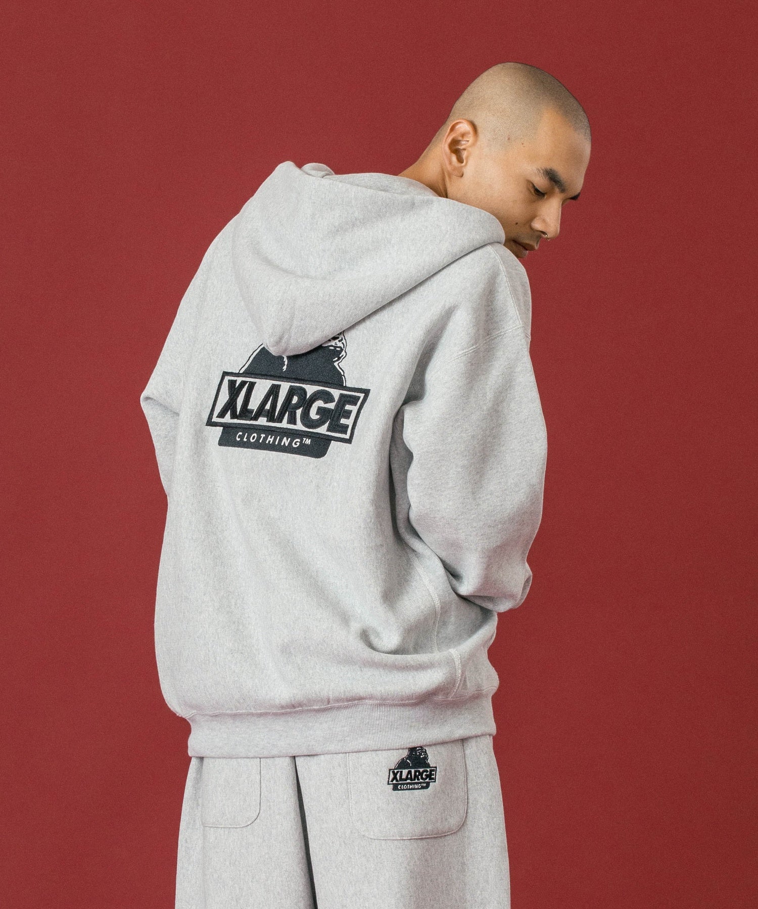 XLARGE×Champion REVERSE WEAVE ZIP UP HOODED SWEATSHIRT