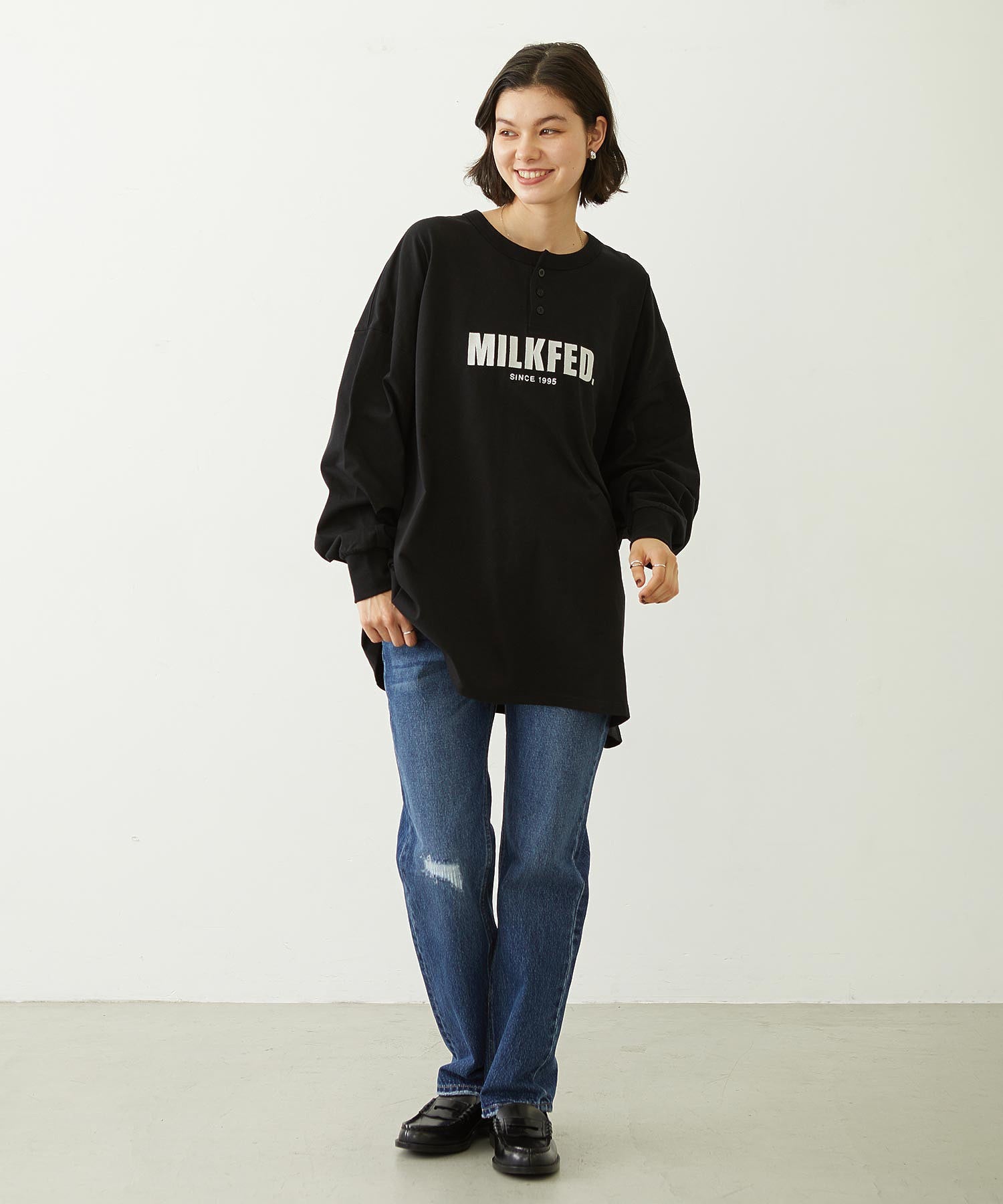 HENLEY NECK BIG L/S TOP