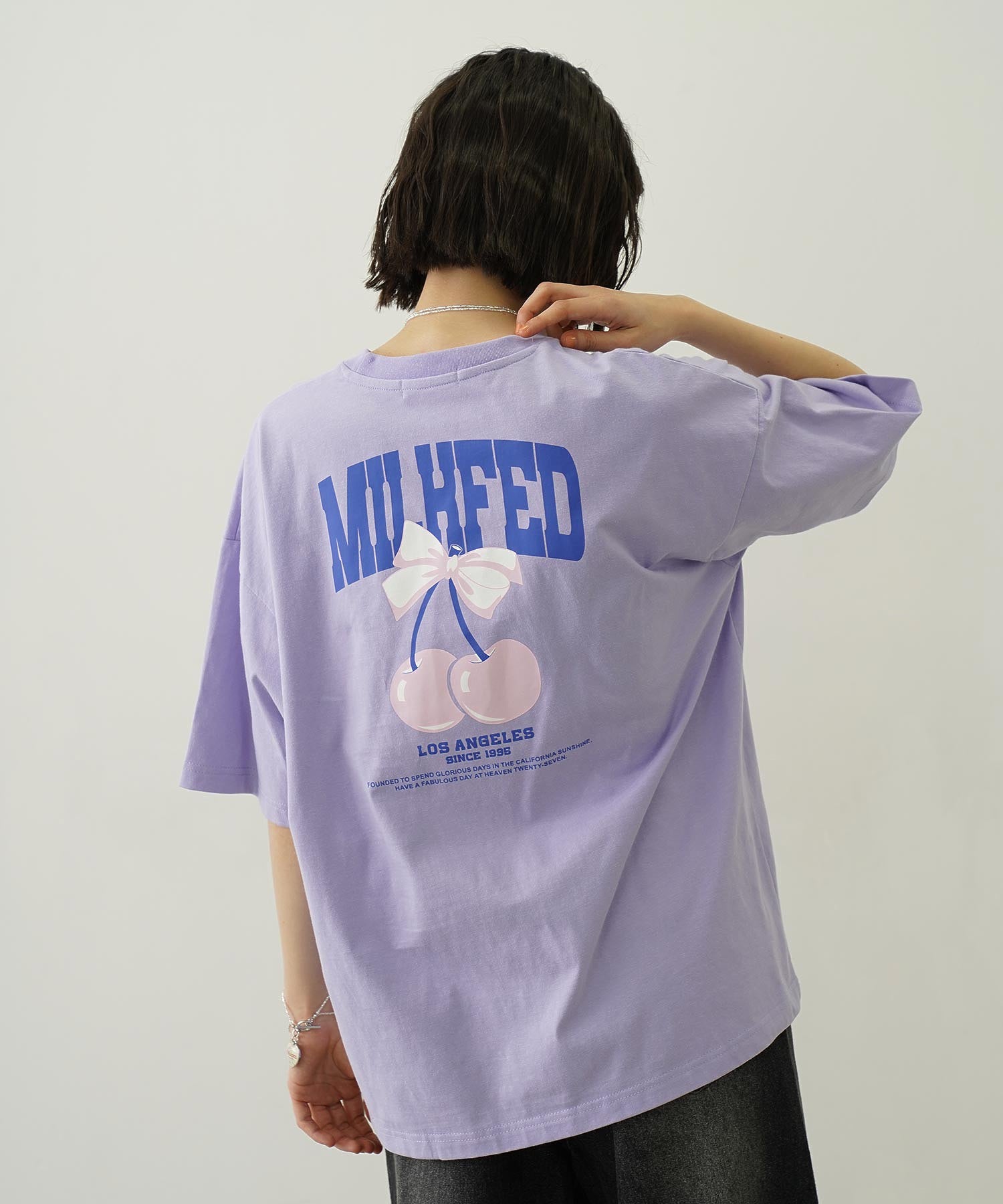 CHERRY AND RIBBON WIDE S/S TEE