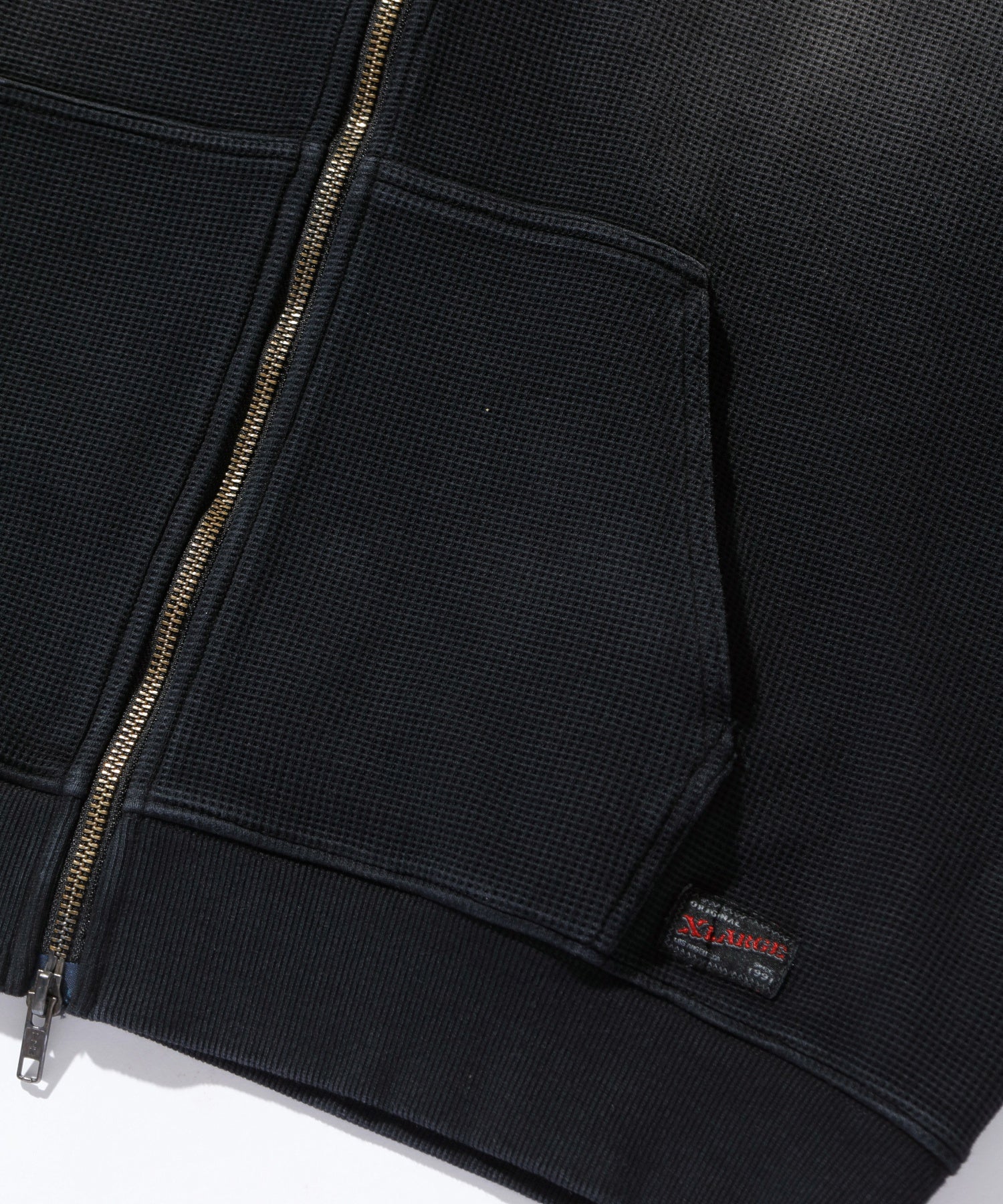 FADED WAFFLE ZIP UP HOODED SWEATSHIRT