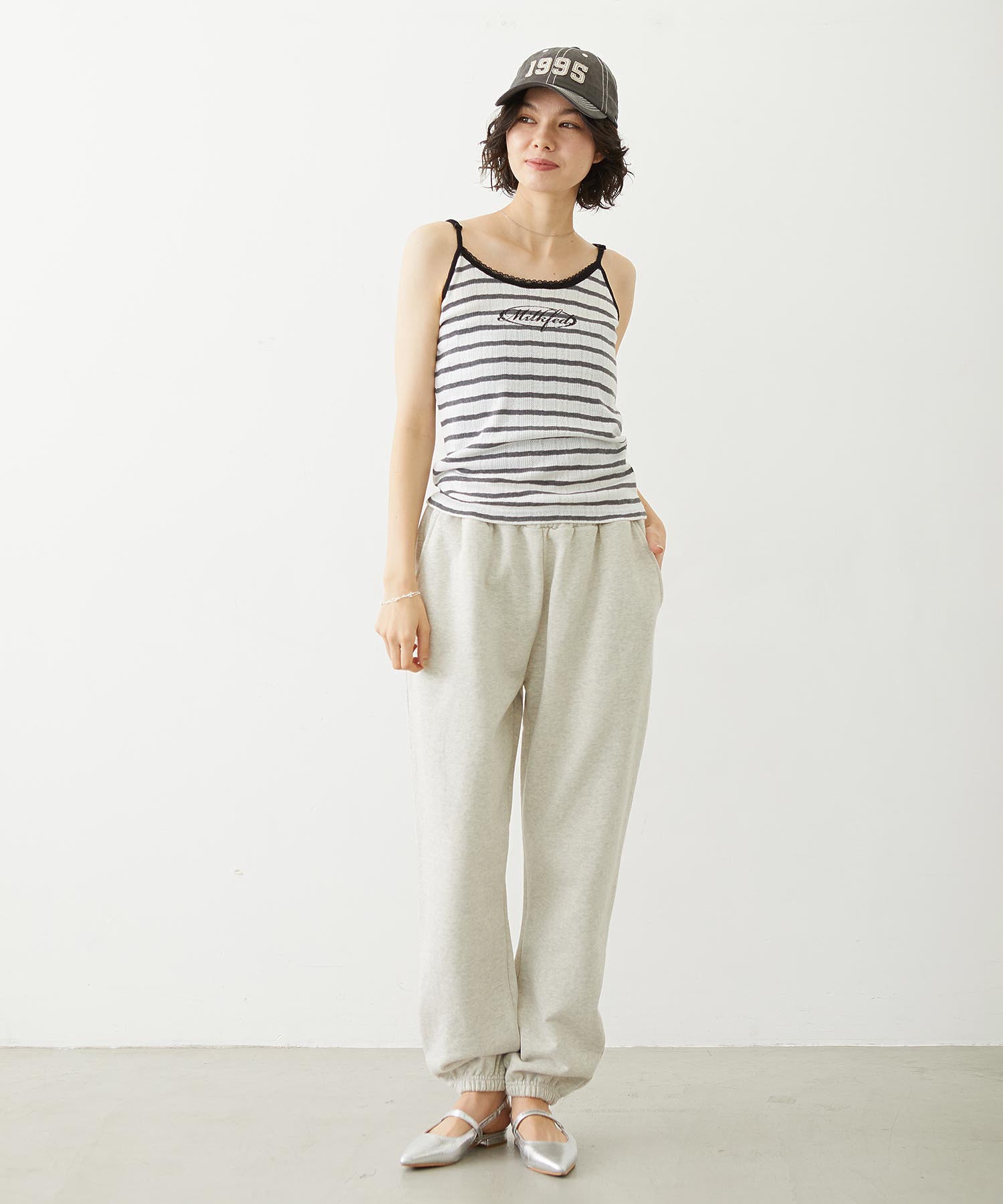 HEART POCKET SWEATPANTS