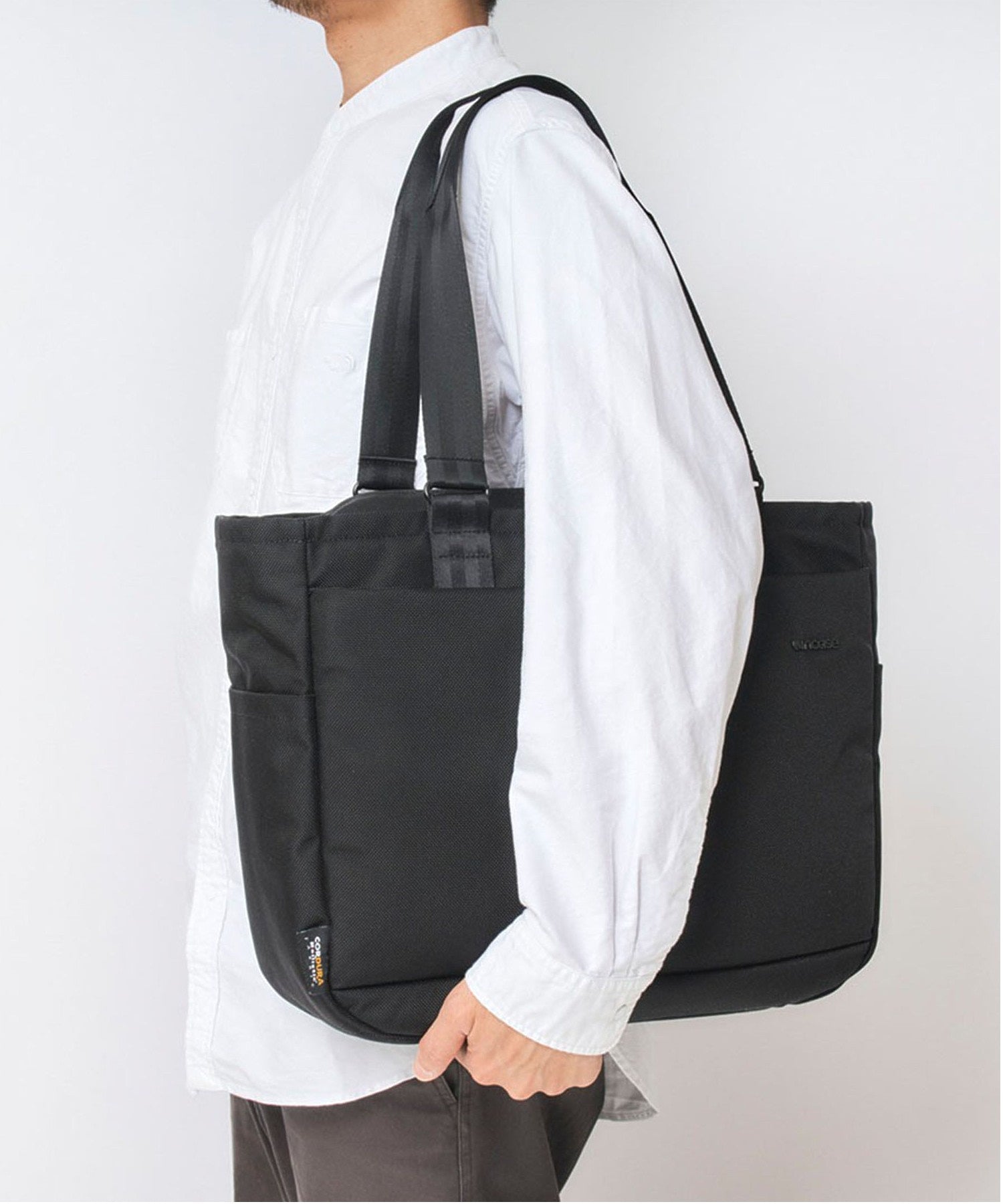Tracks Tote