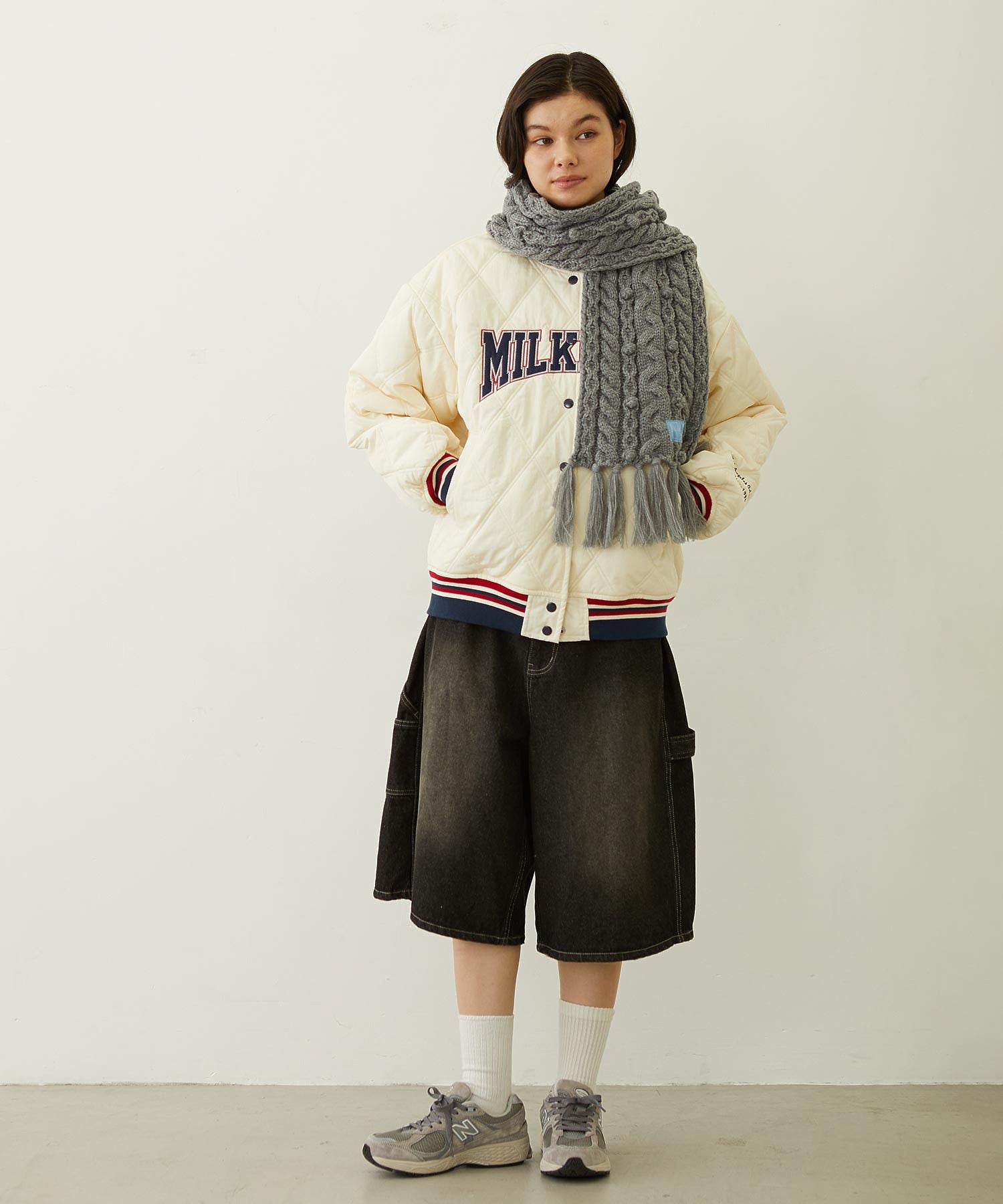 CABLE KNIT STOLE