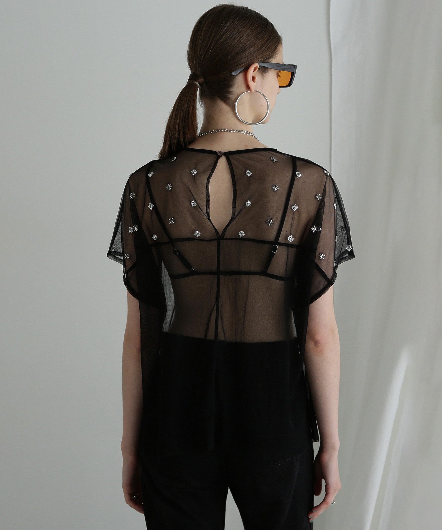 チュールシアーブラウス