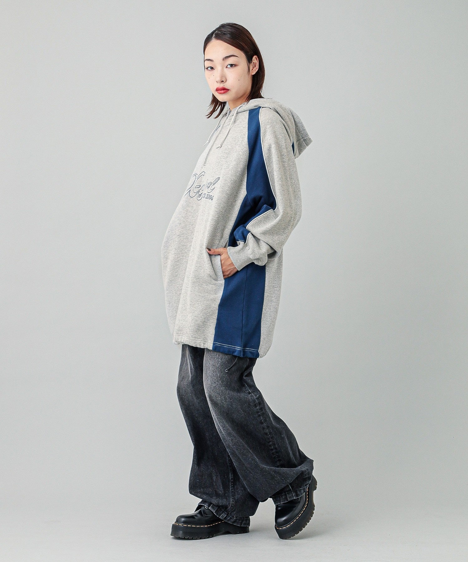 PANELED SWEAT ANORAK DRESS