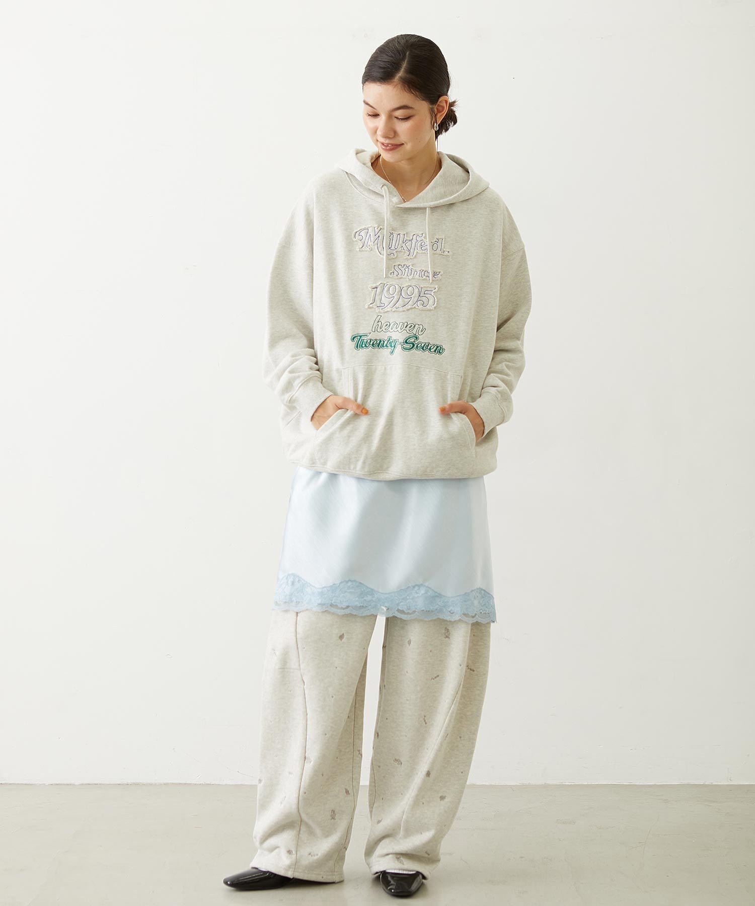 STITCHED LOGO SWEAT HOODIE