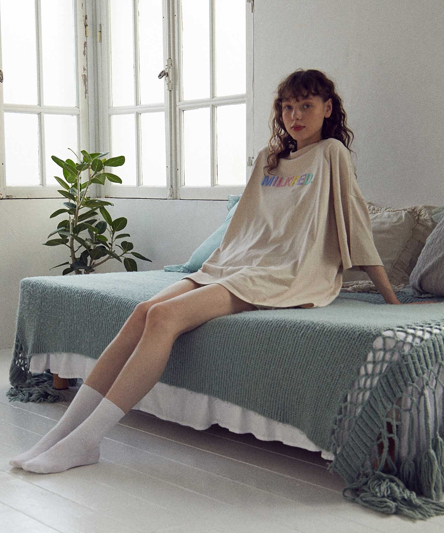 STENCIL SAGARA EMBROIDERY S/S TEE