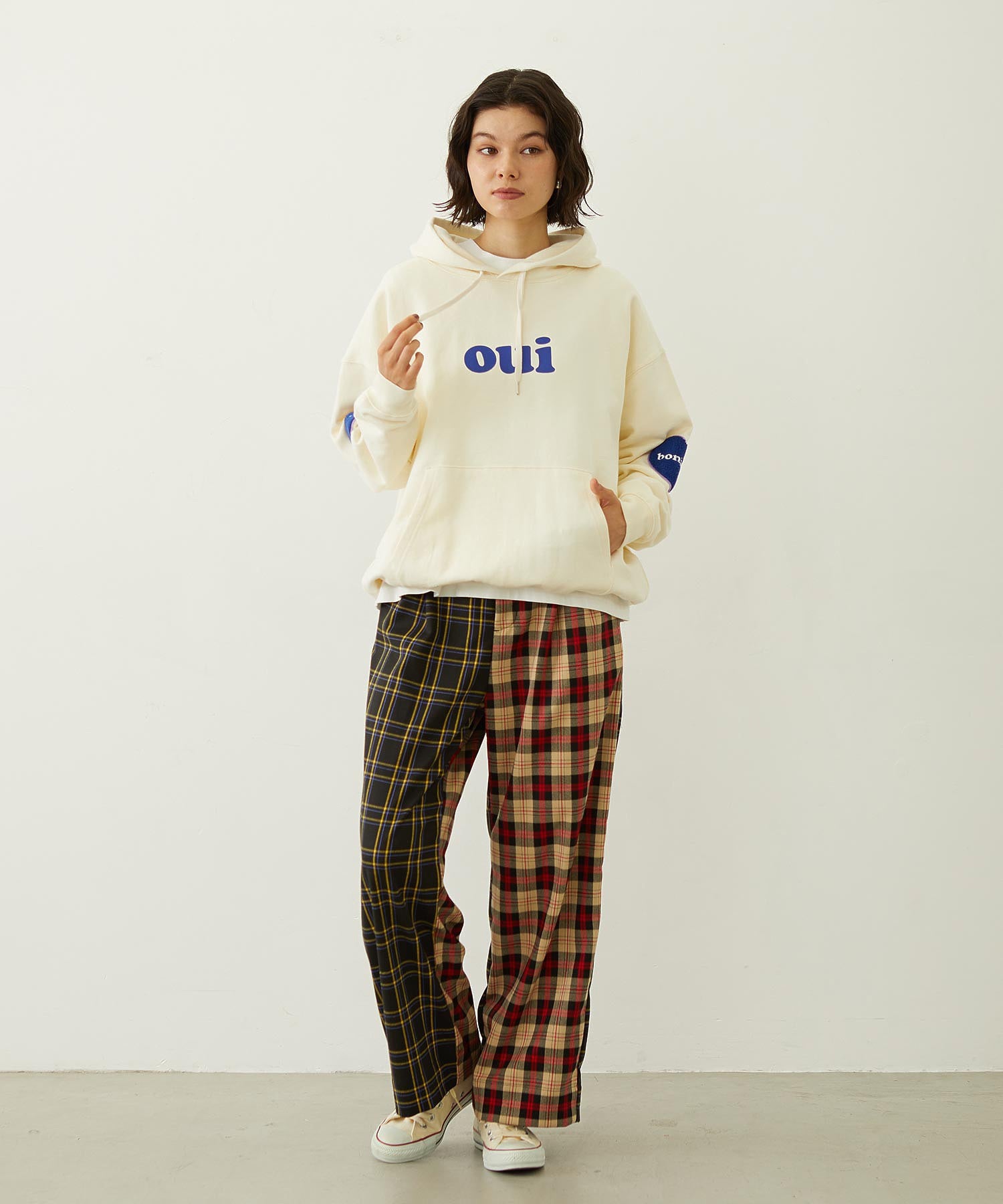 HEART ELBOW PATCH SWEAT HOODIE