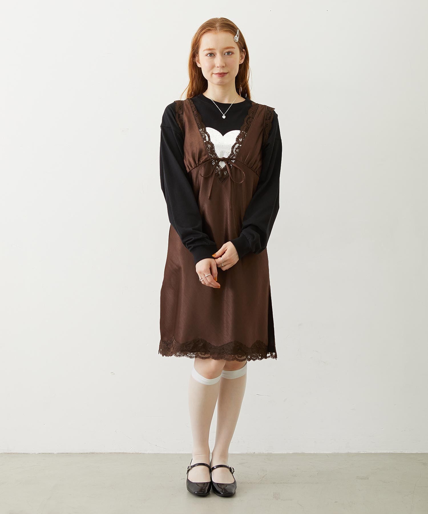 V-NECK LACE DRESS