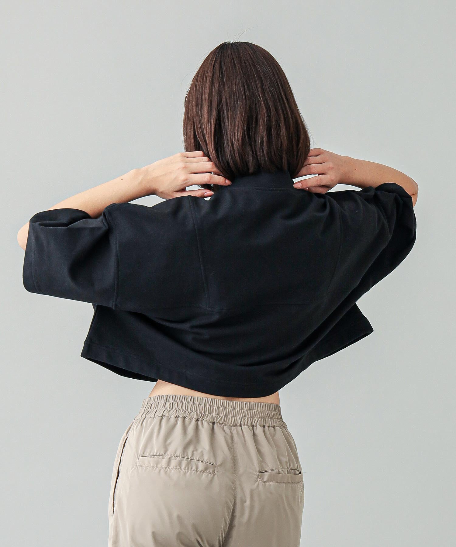 CROPPED ANORAK TOP
