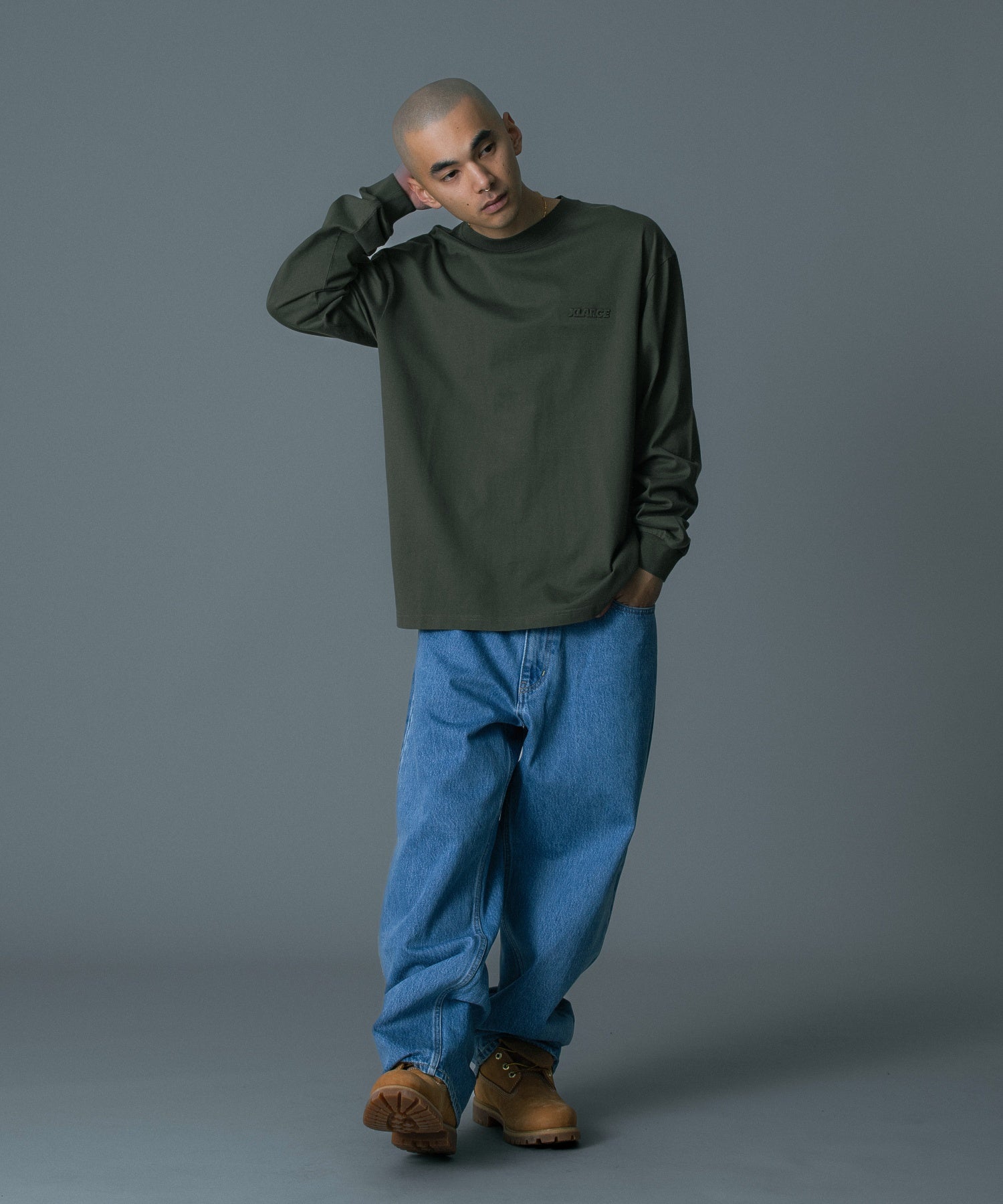 EMBOSSED SLANTED OG L/S TEE