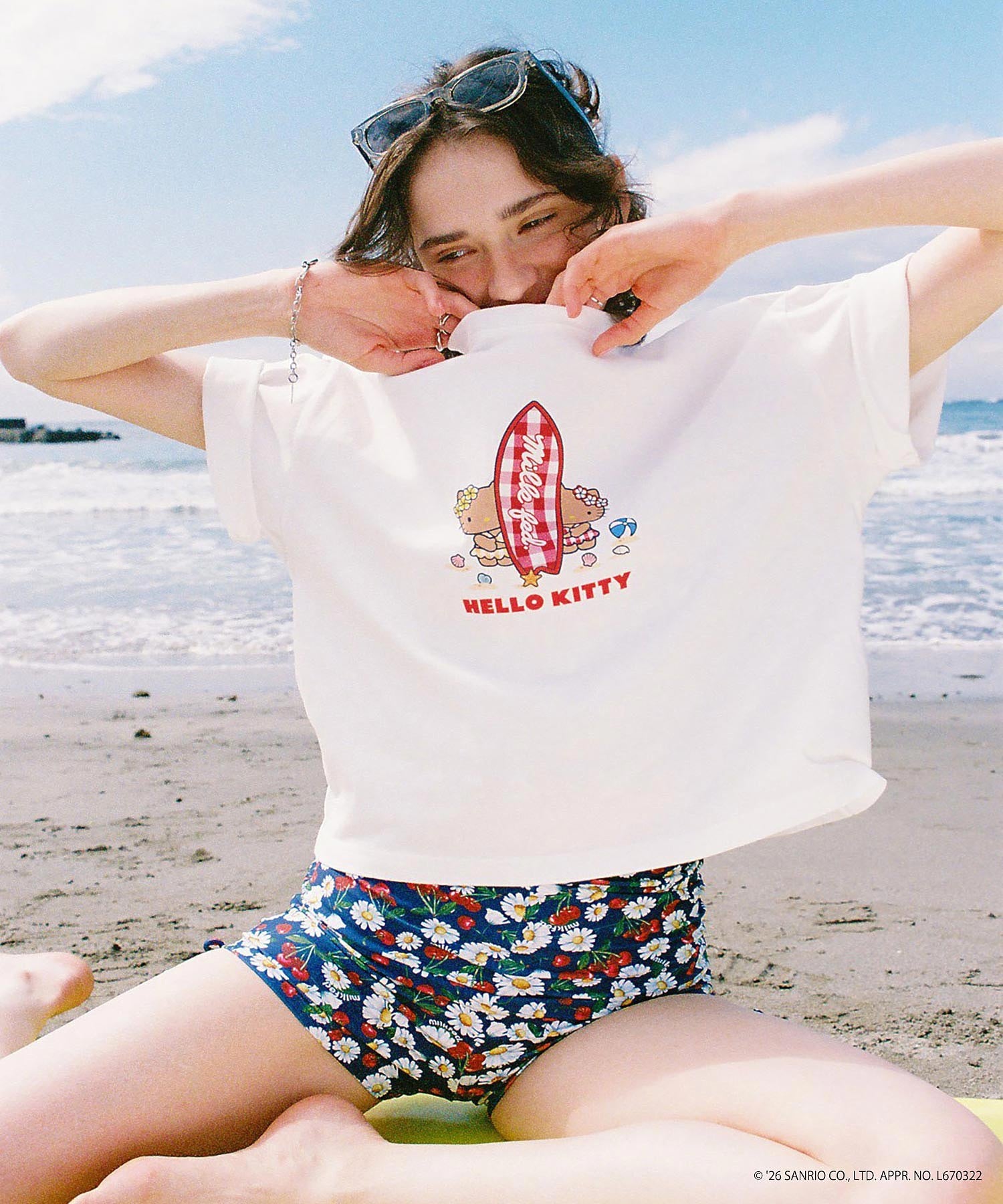 MILKFED. × HELLO KITTY SUN-KISSED SURF S/S TEE