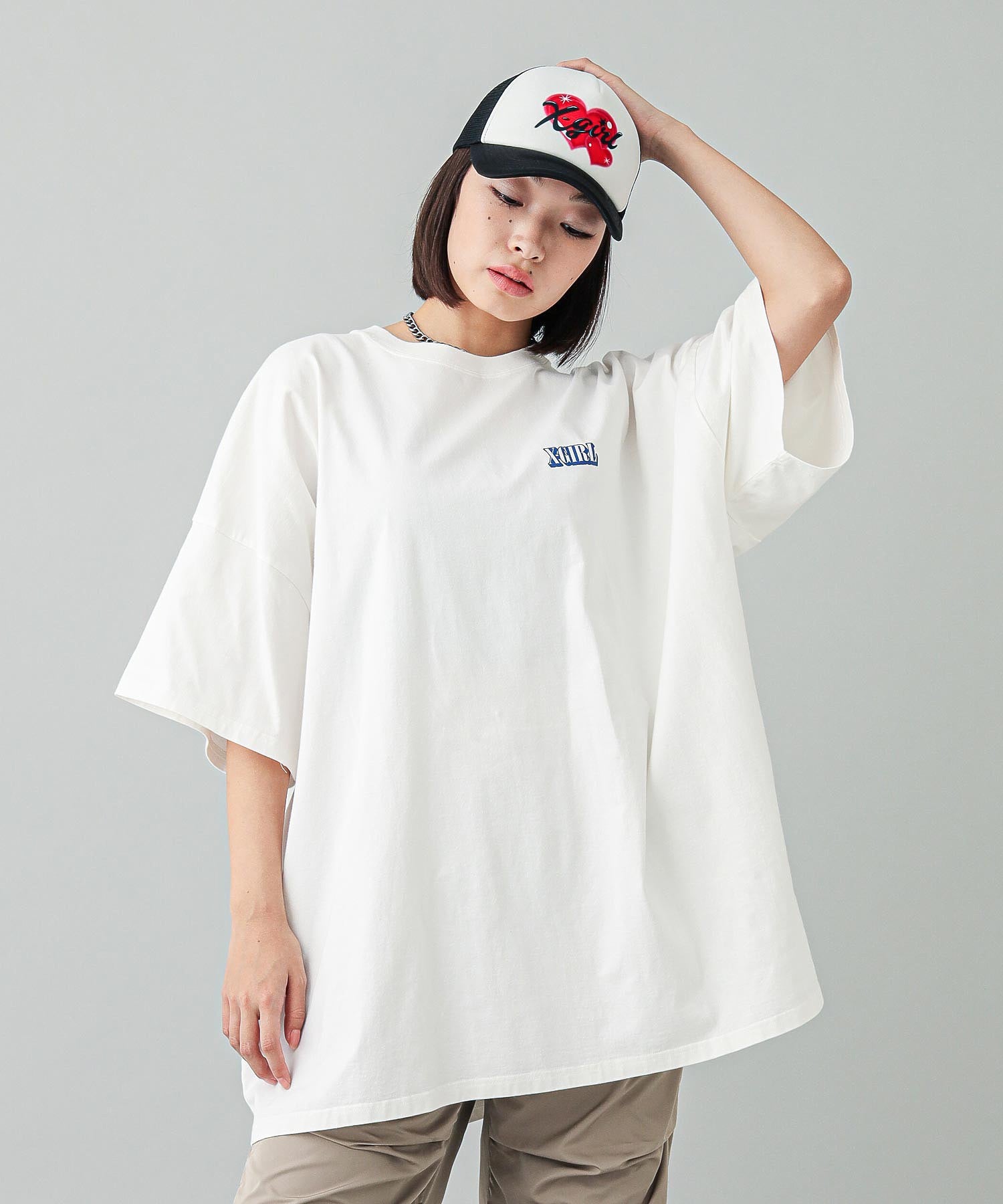 CIRCLE BACKGROUND FACE LOGO S/S BIG TEE DRESS