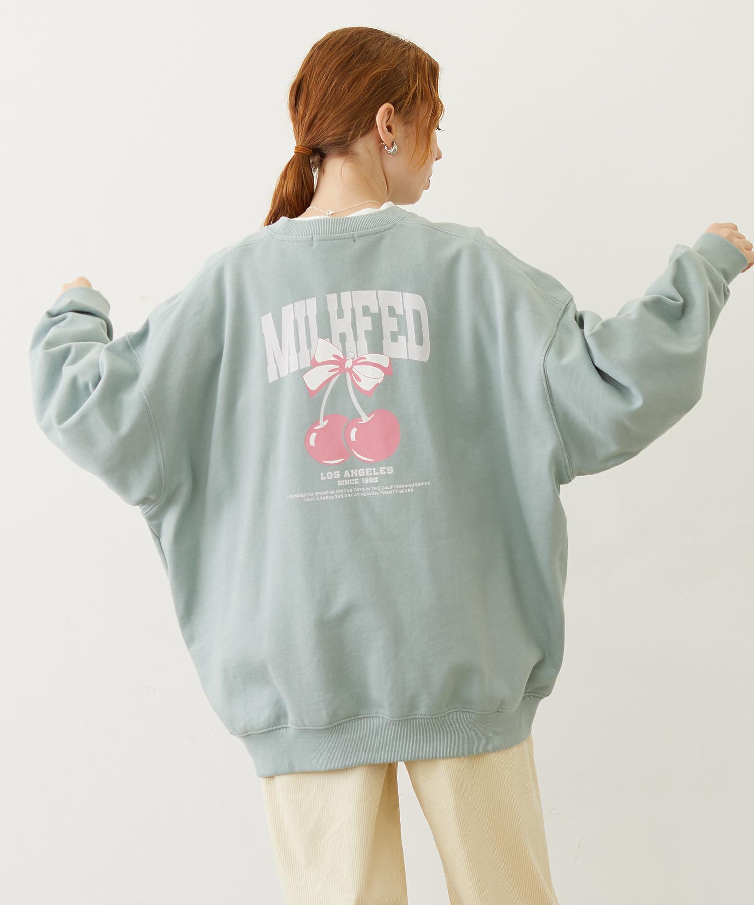 RIBBON AND CHERRY SWEAT TOP