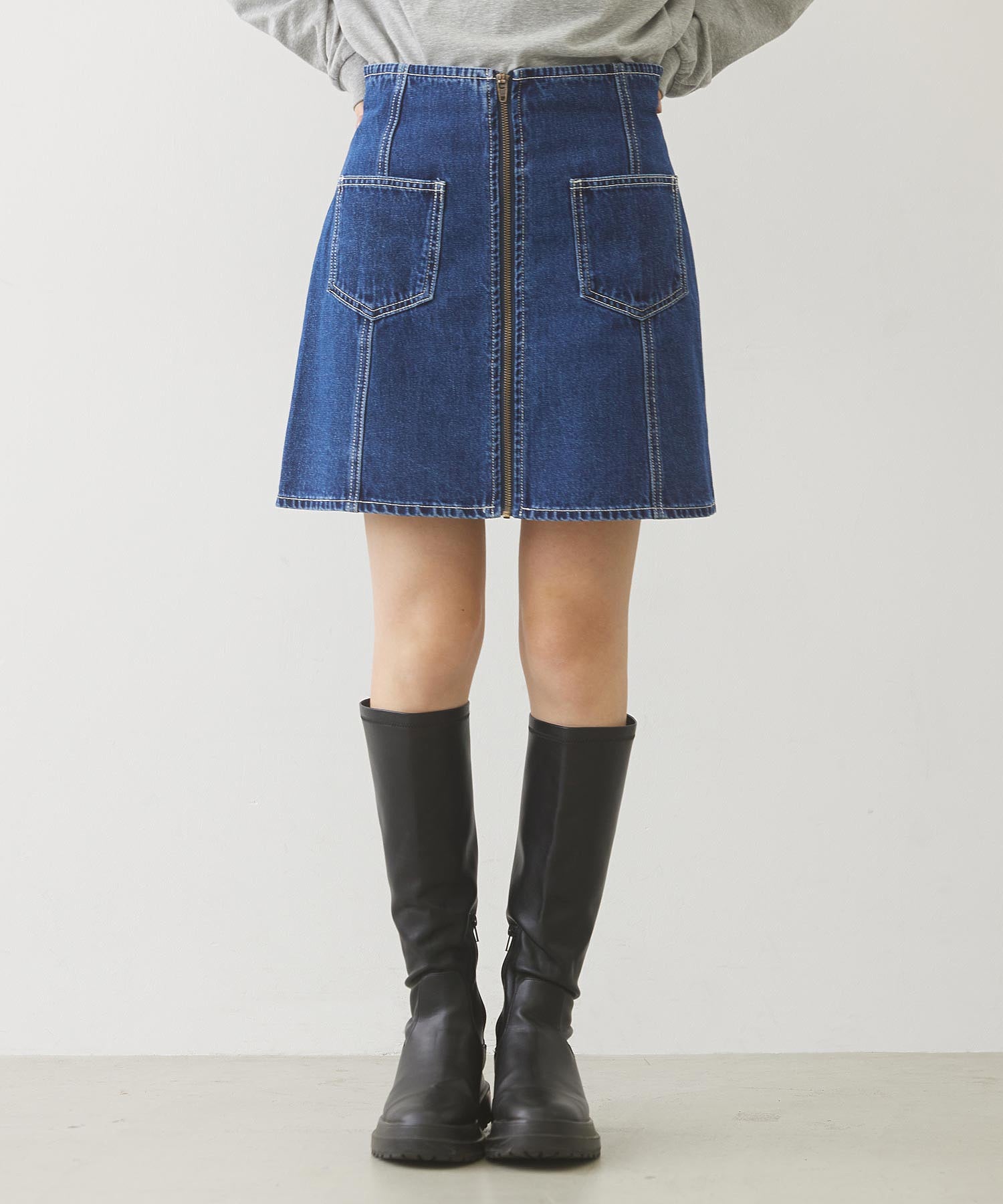 DENIM ZIP SKIRT