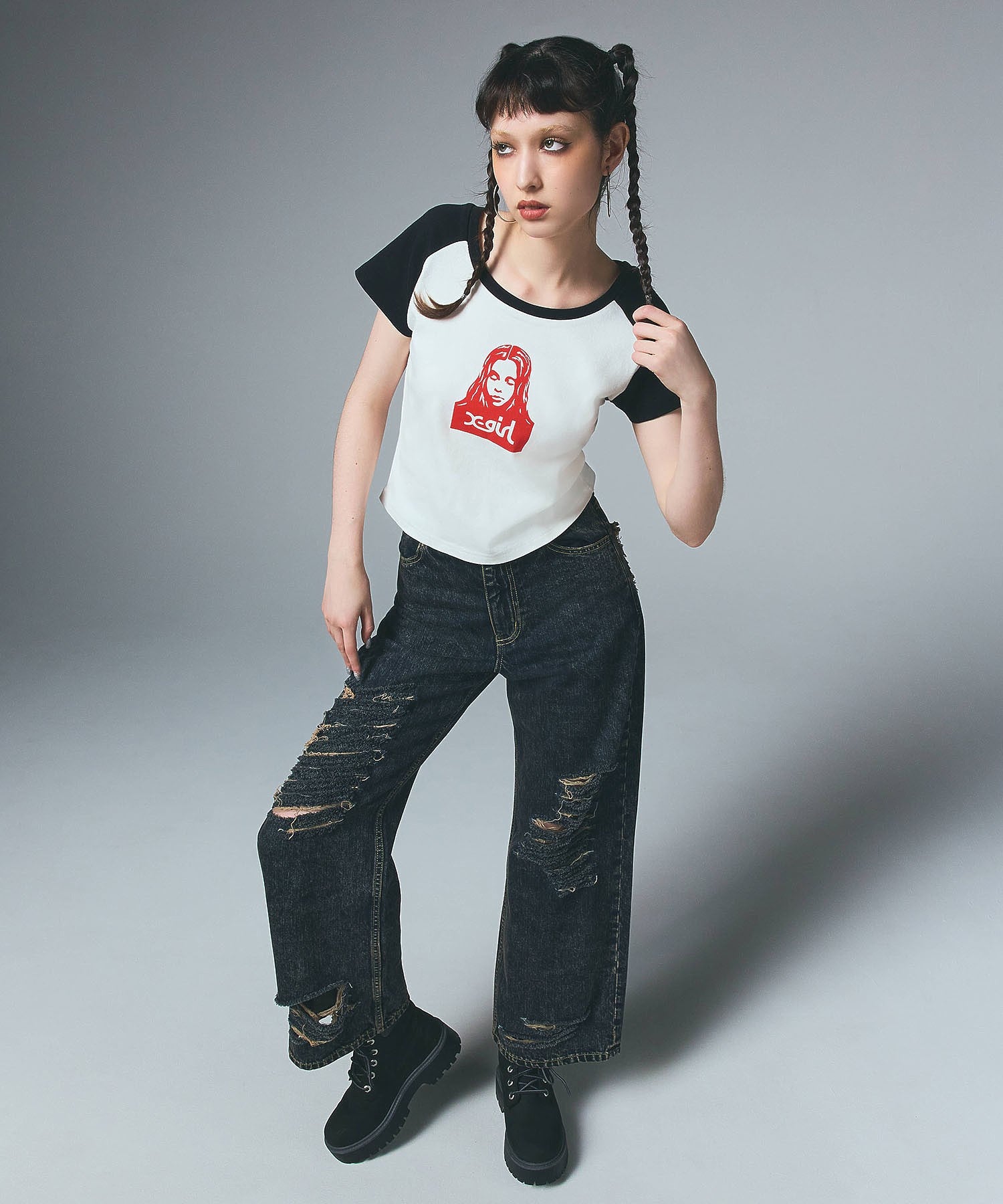 DISTRESSED LOOSE STRAIGHT DENIM PANTS