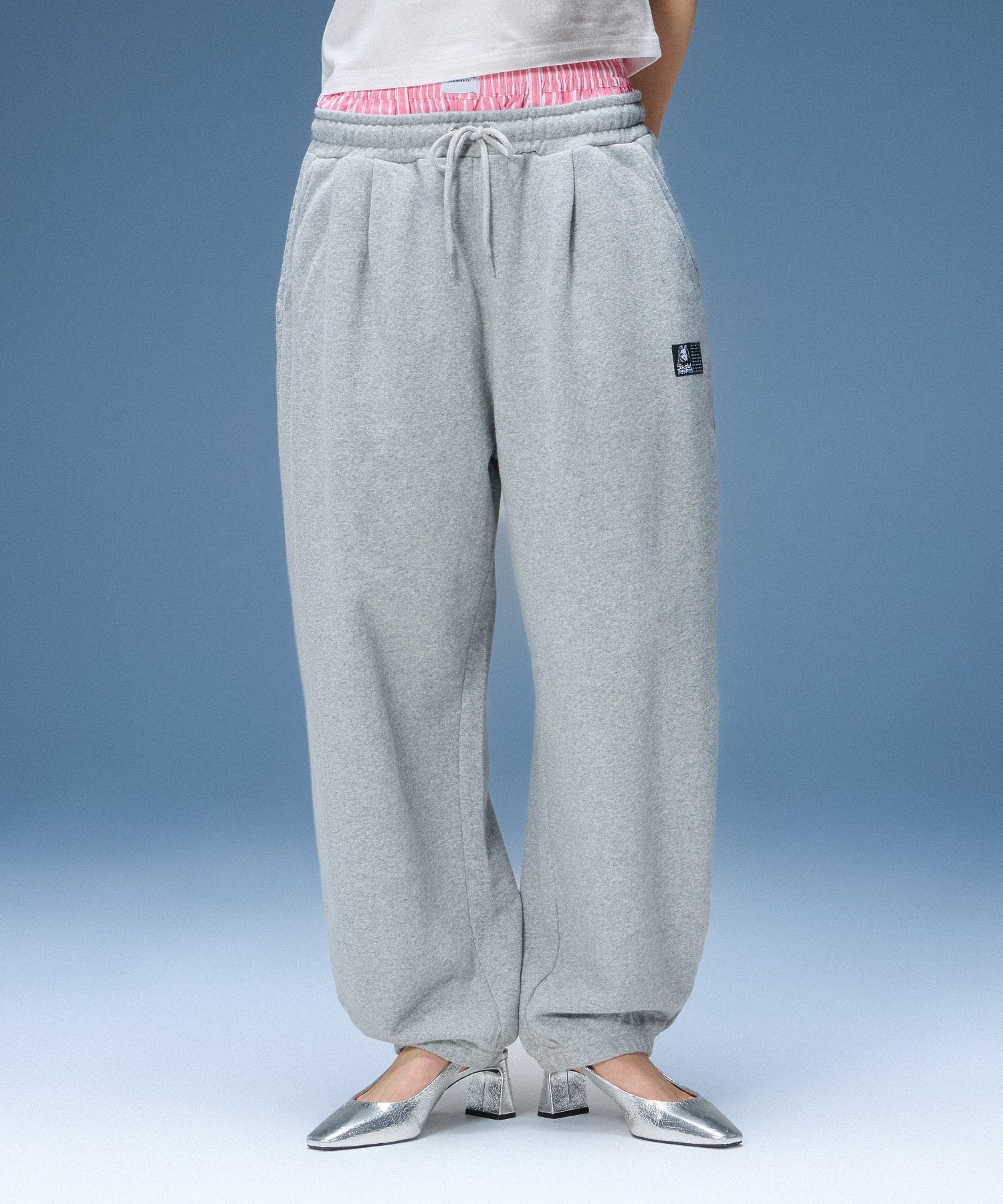 SCRIPT LOGO SWEATPANTS