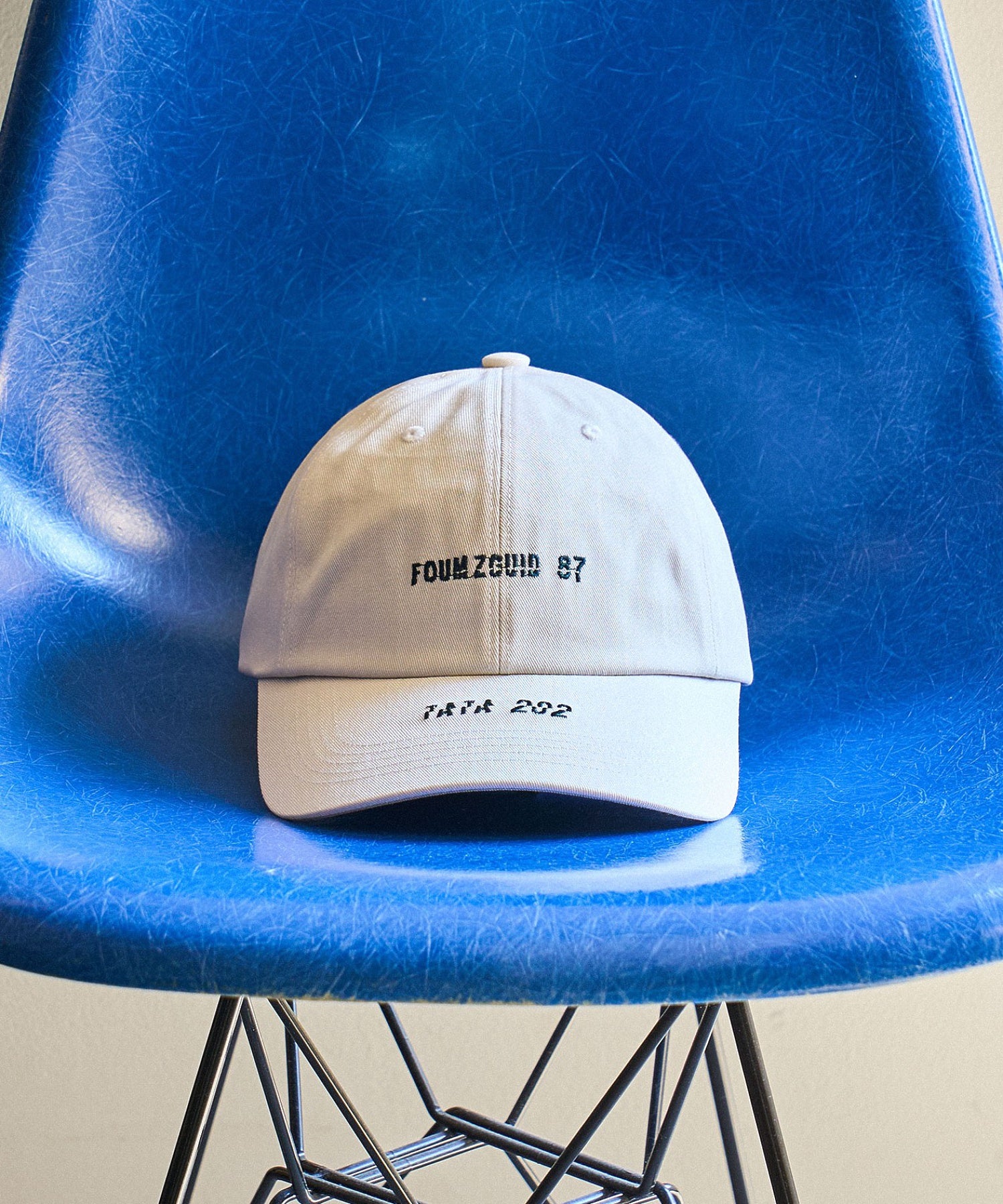 LY/SIGN CAP