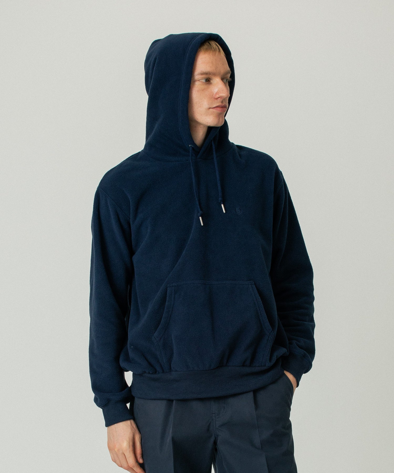 FLEECE SWEATSHIRT