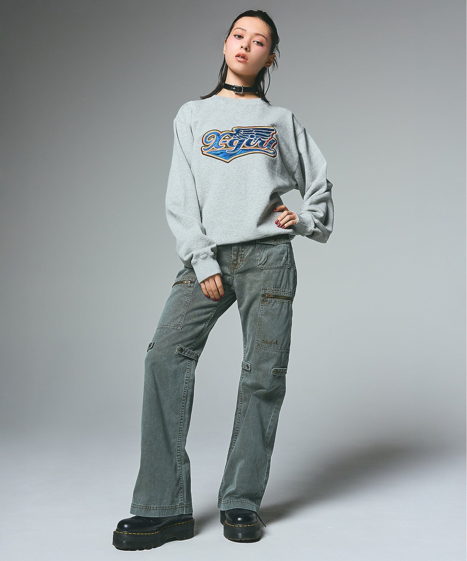 WING LOGO PATCH CREWNECK SWEAT TOP