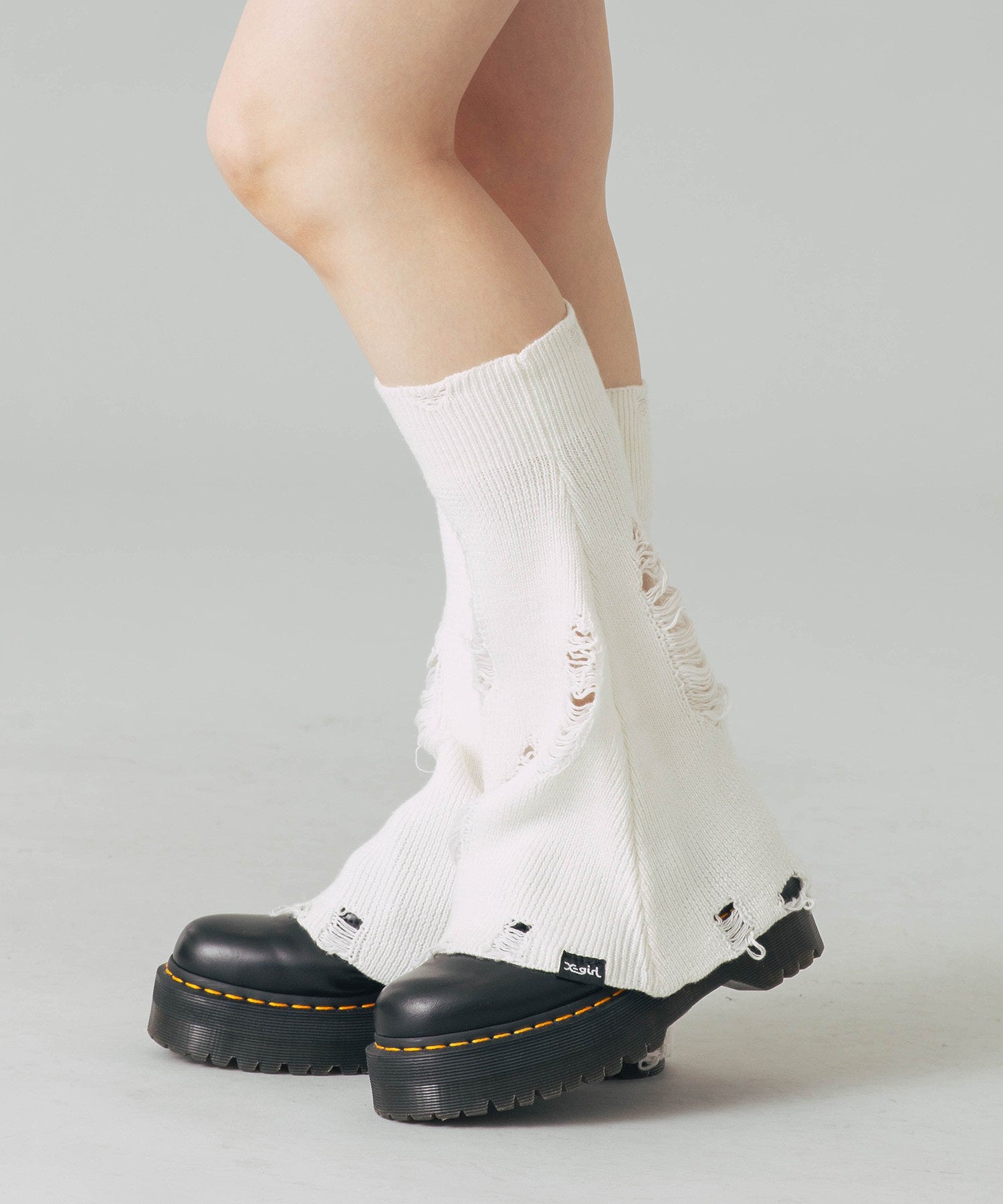 DISTRESSED LEG WARMER