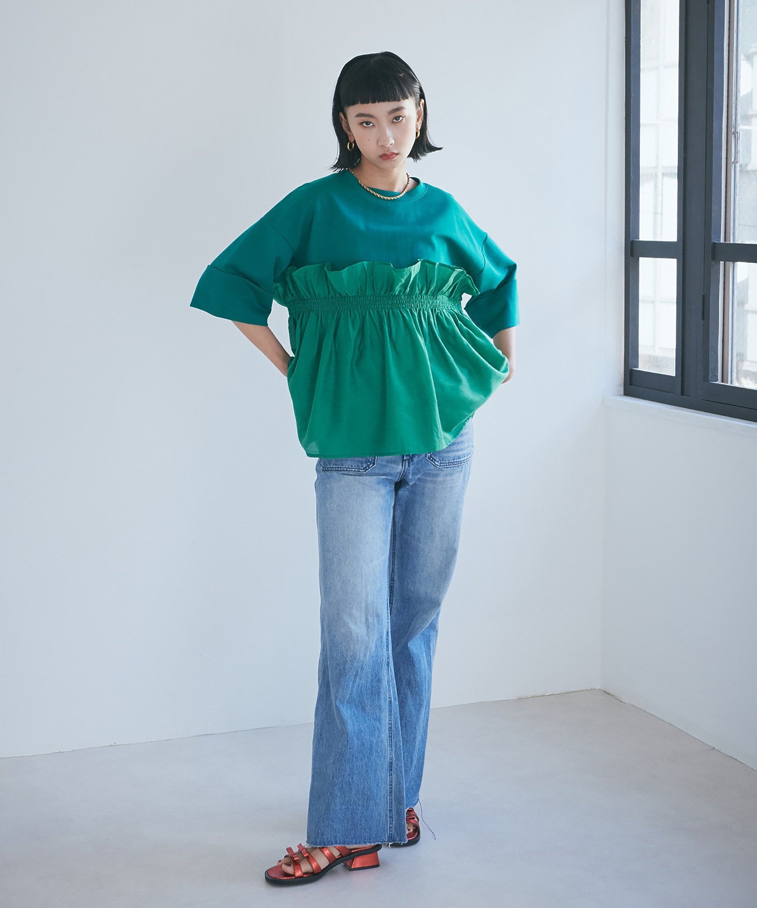 ドッキングフリルカットソー