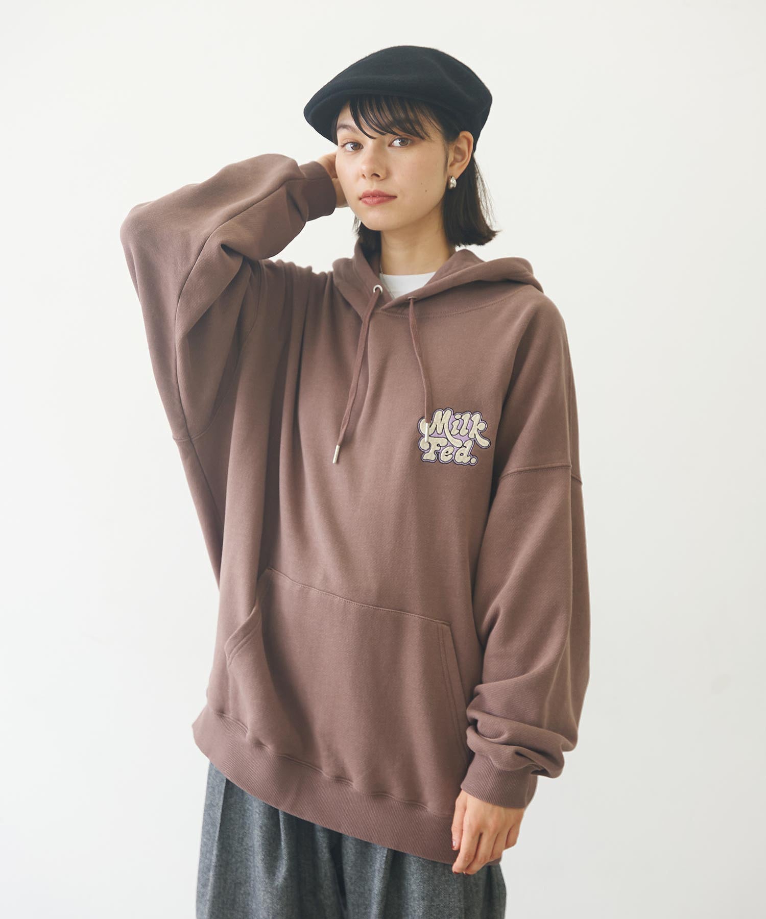 EMBROIDERD 70s LOGO SWEAT HOODIE