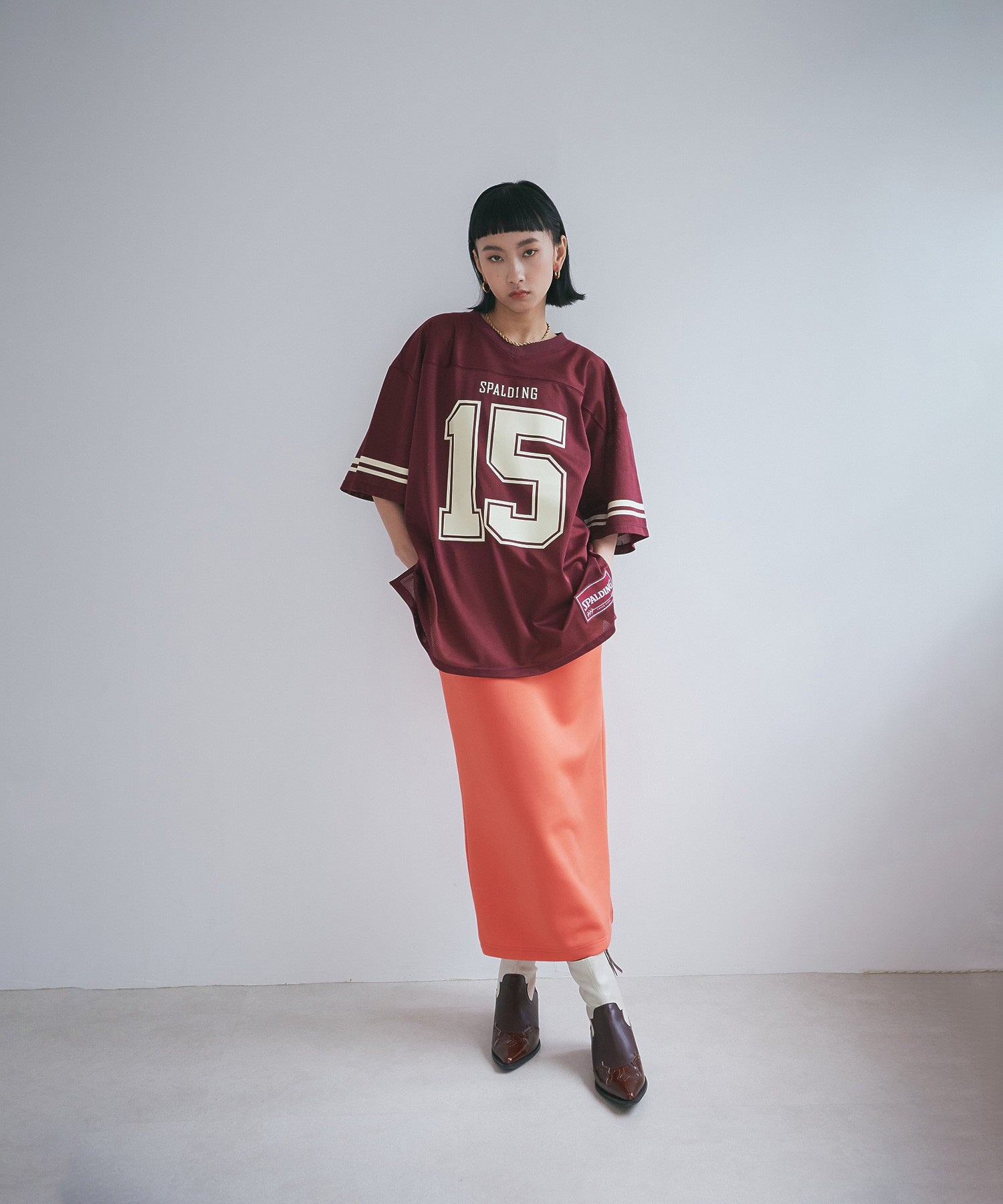 カットタイトスカート