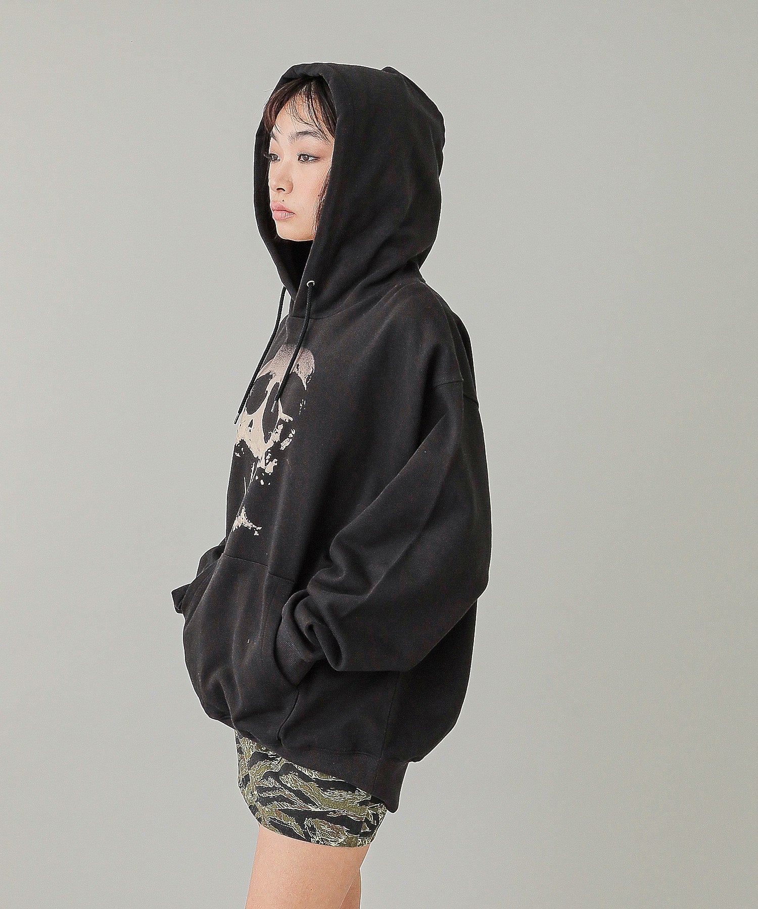 X-girl x HYSTERIC GLAMOUR SCULL AND BERRY HOODIE