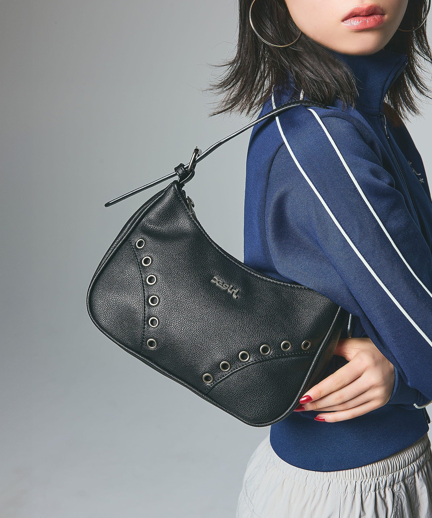 EYELET FAUX LEATHER HAND BAG