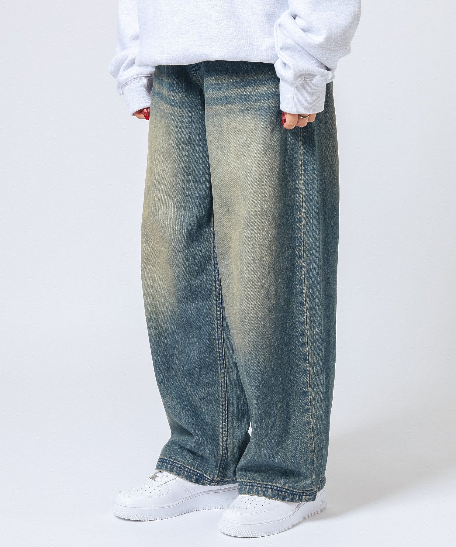 NIKE/ナイキ/WMNS AIR FORCE 1 07 DD8959-100