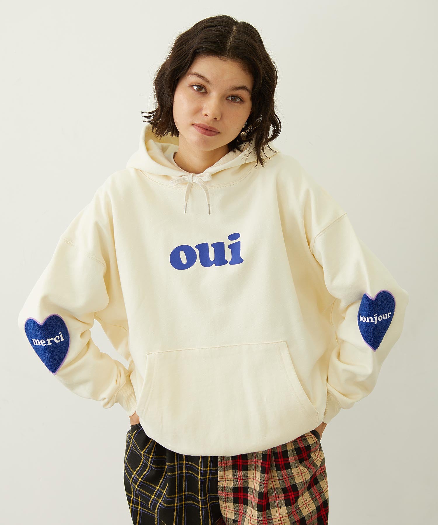 HEART ELBOW PATCH SWEAT HOODIE