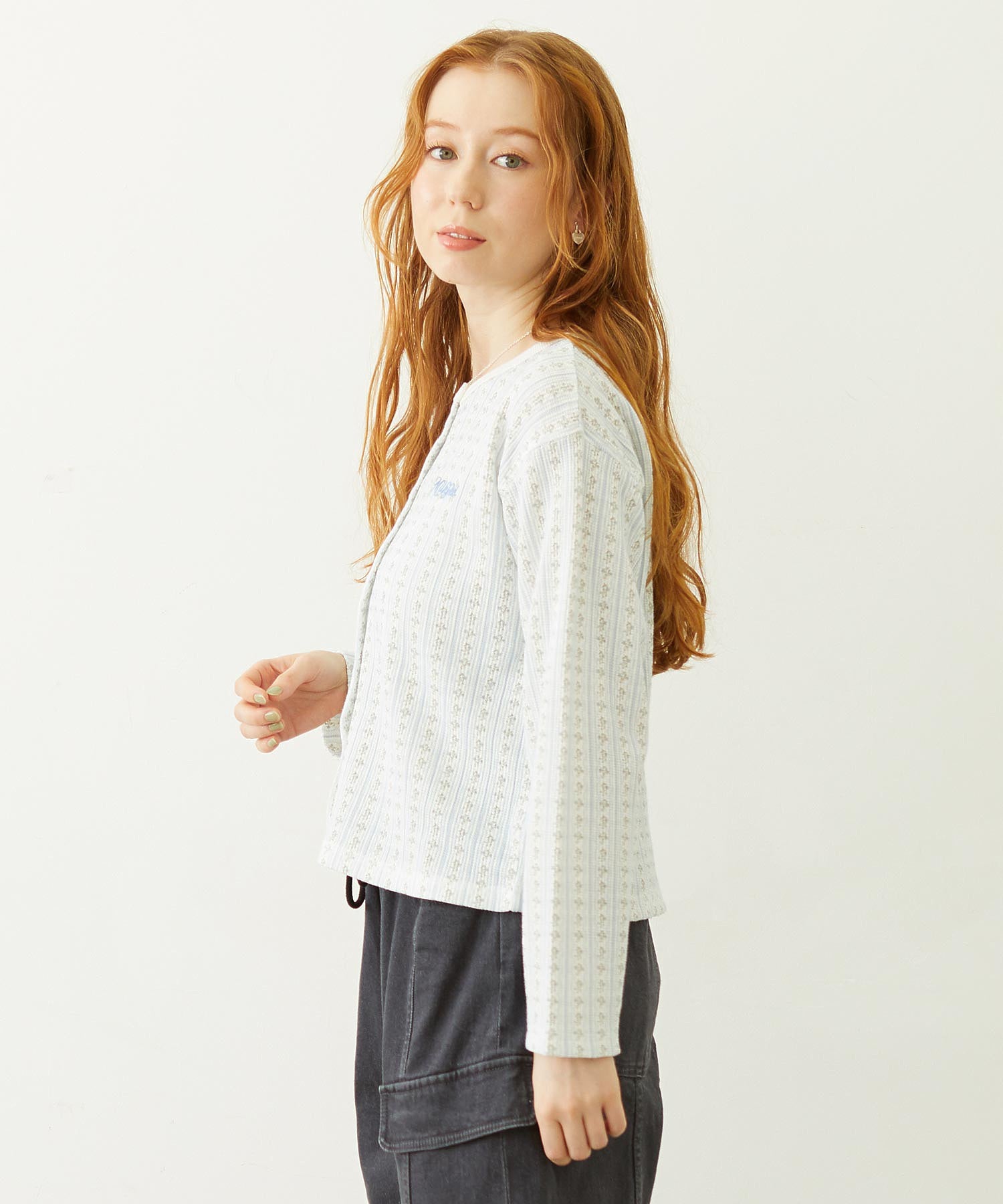 STRIPED FLOWER WAFFLE CARDIGAN