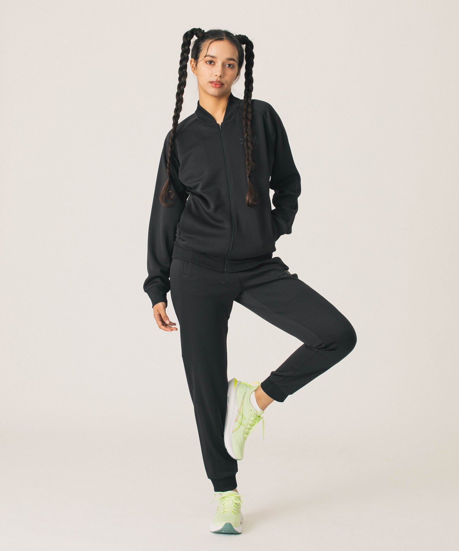 TRACK JACKET