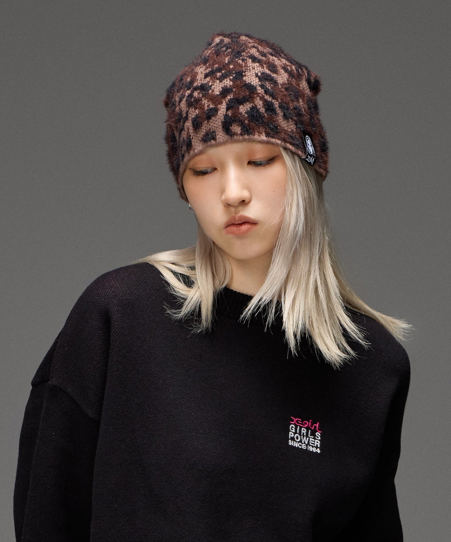 LEOPARD SHAGGY JACQUARD BEANIE