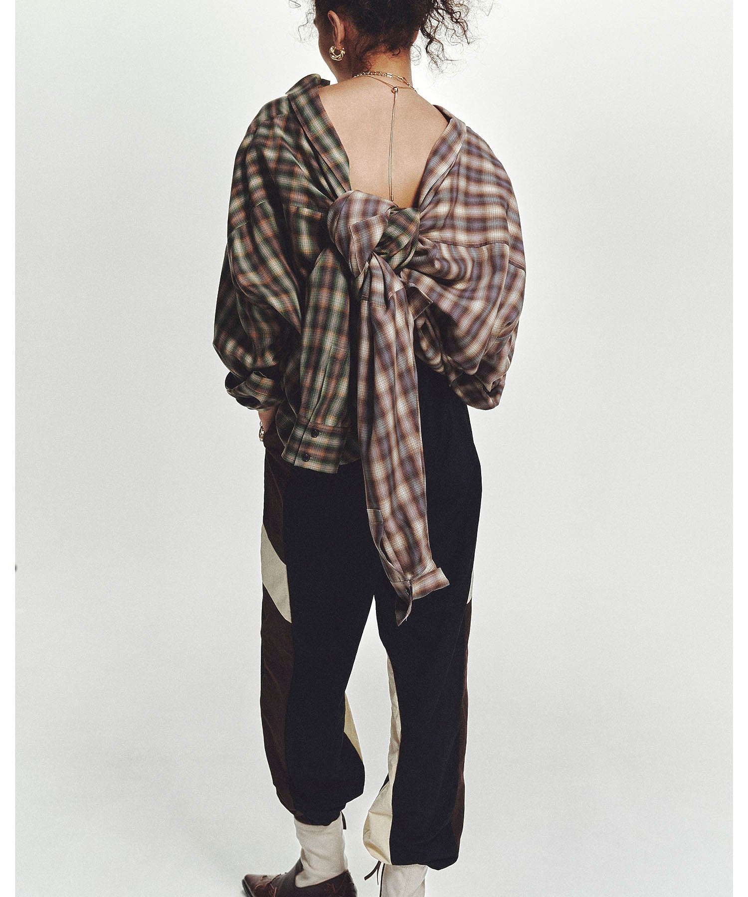 mici/ASYMMETRY SHIRT