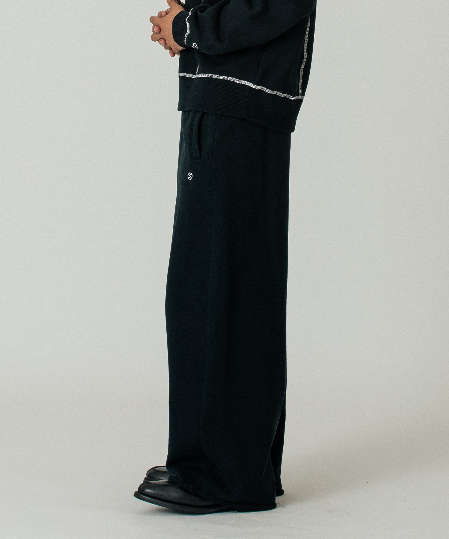WIDE SWEAT PANTS