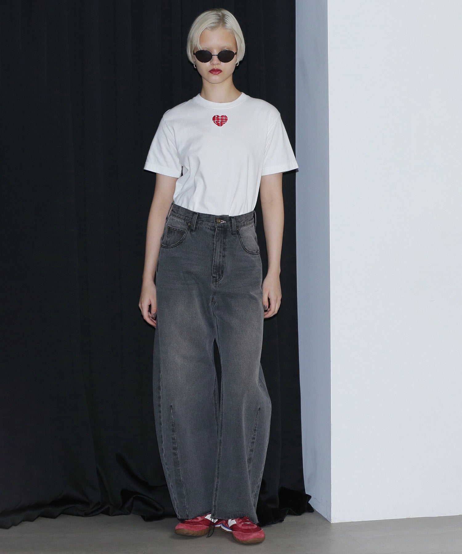 ROSE HEART Tシャツ