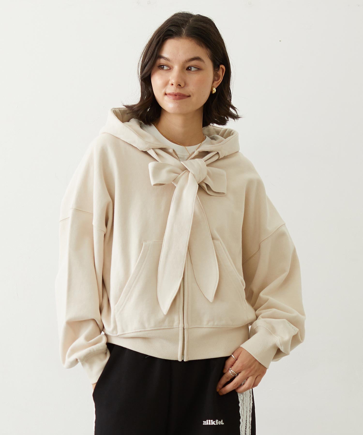 BIG RIBBON SWEAT ZIP HOODIE