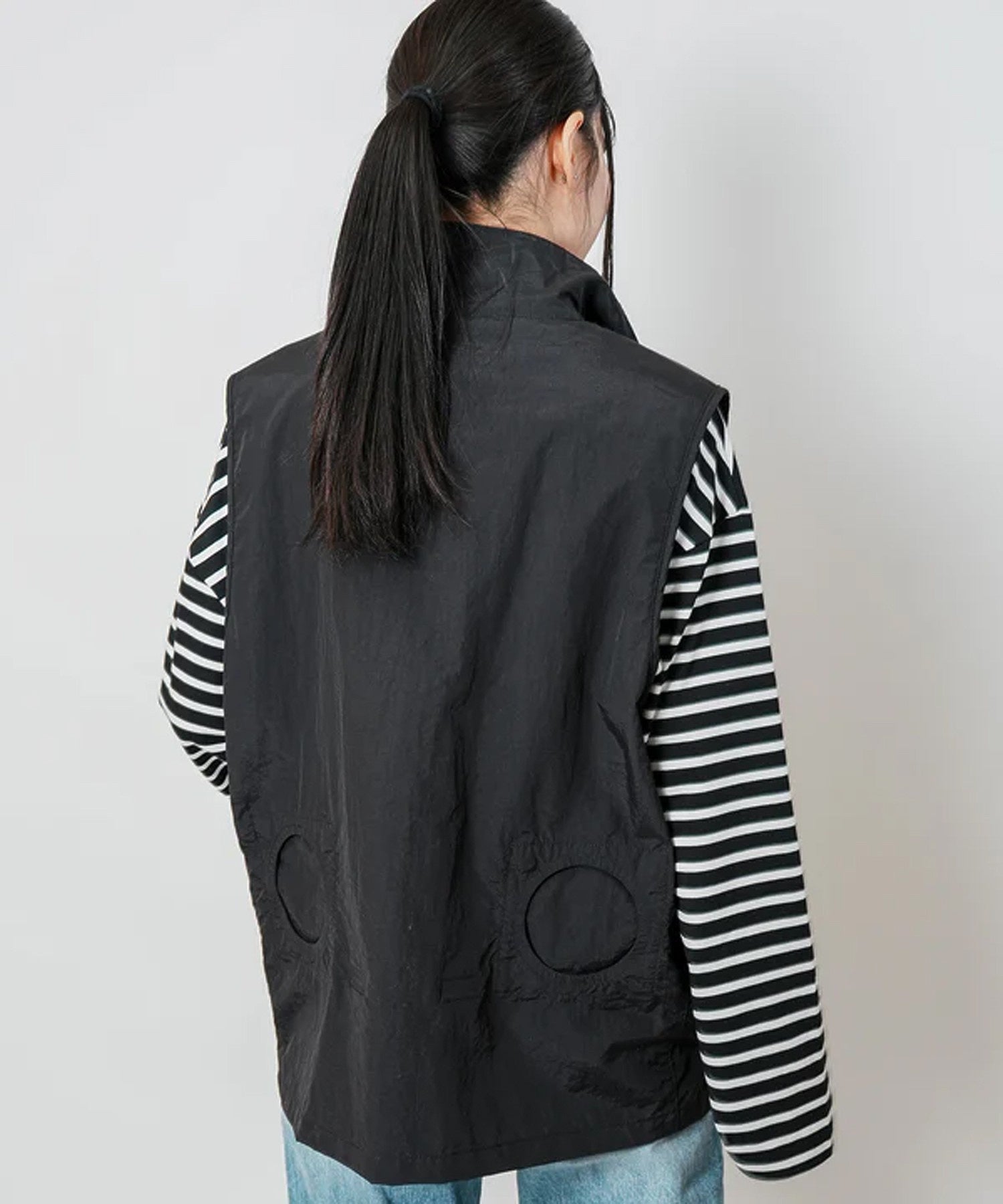 【KiU】AIR-CONDITIONED MULTIFUNCTIONAL VEST