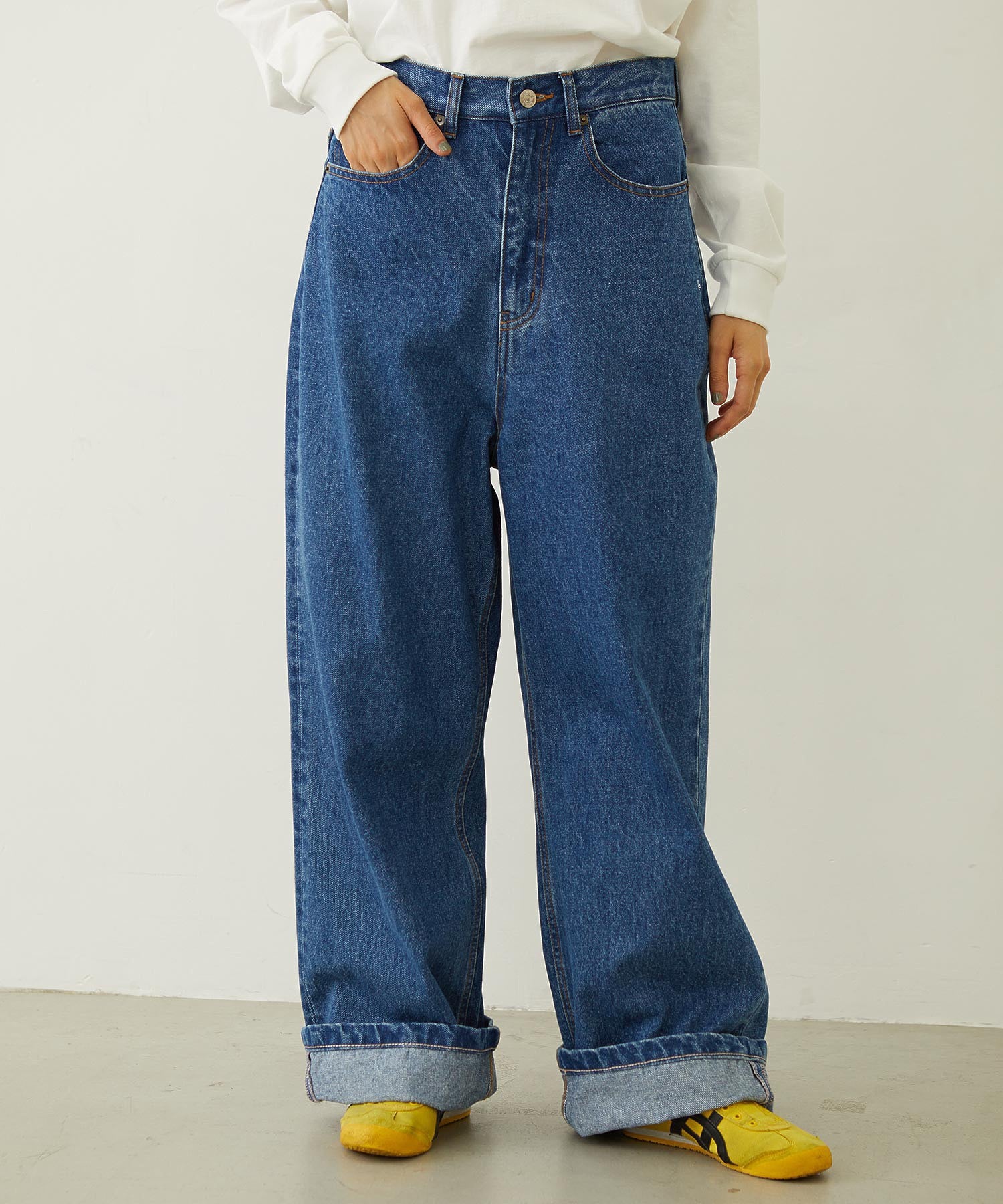 BOYFRIEND LOOSE DENIM PANTS