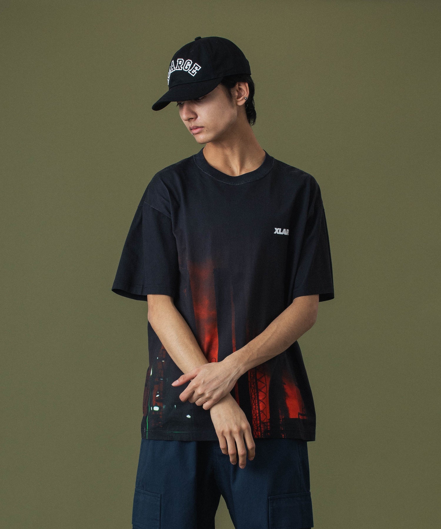 MODEL 身長183cm / 着用サイズ：Lサイズ