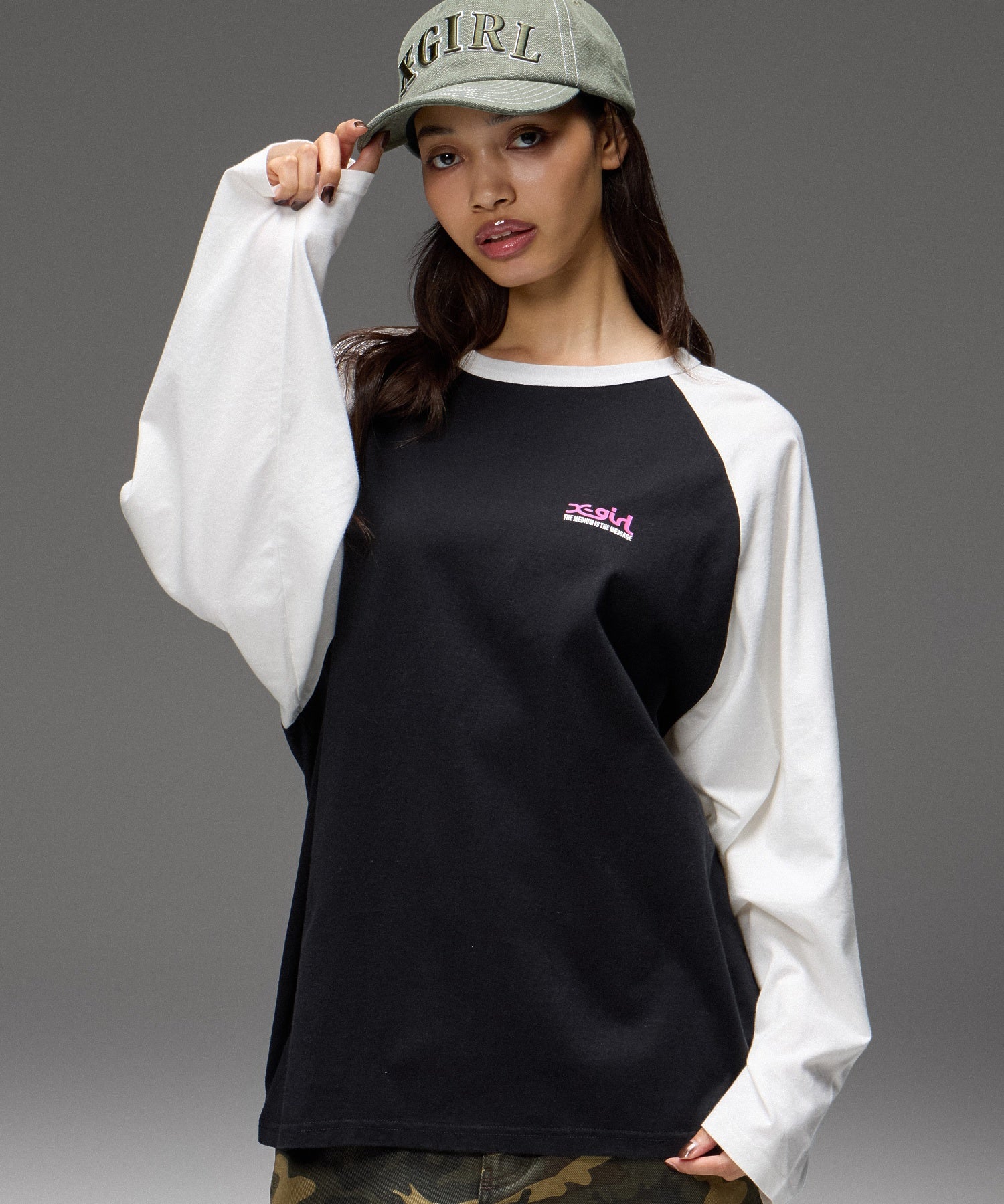 CIRCLE FACE LOGO B/B BIG TEE