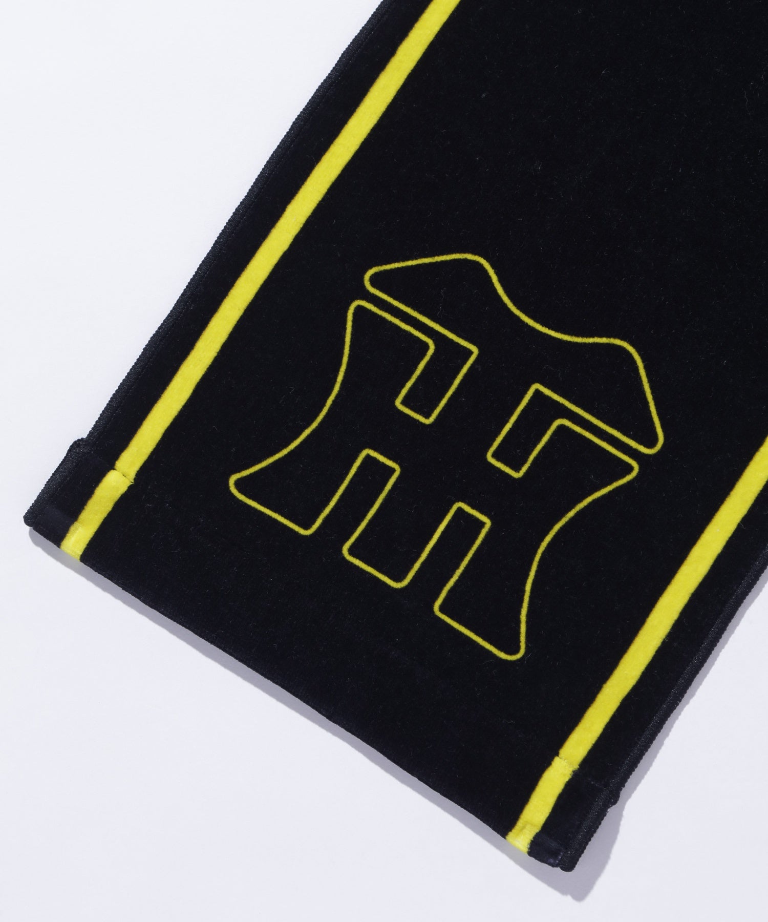 XLARGE×HANSHIN TIGERS MUFFLER TOWEL