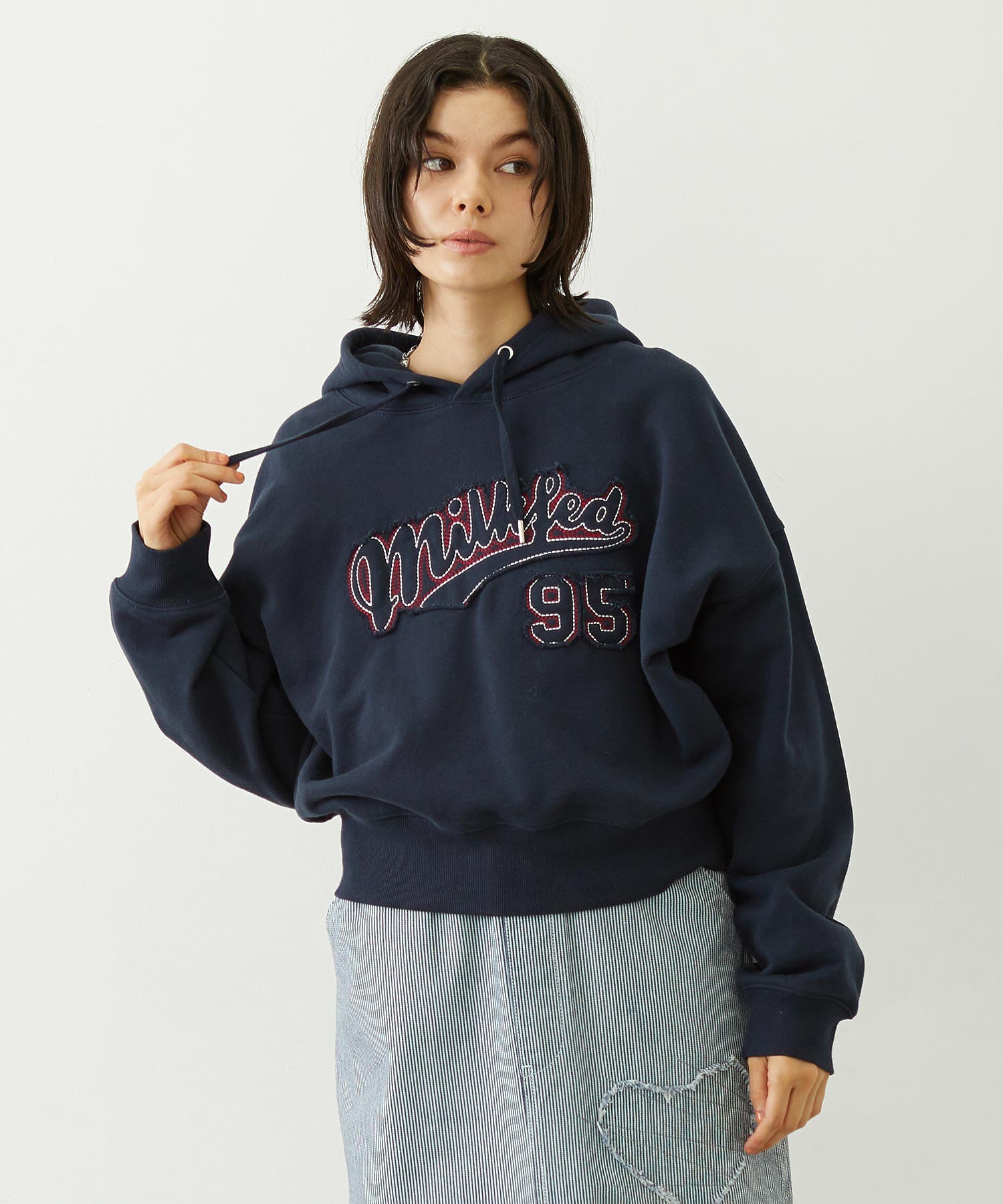 STITCHED LOGO SHORT HOODIE